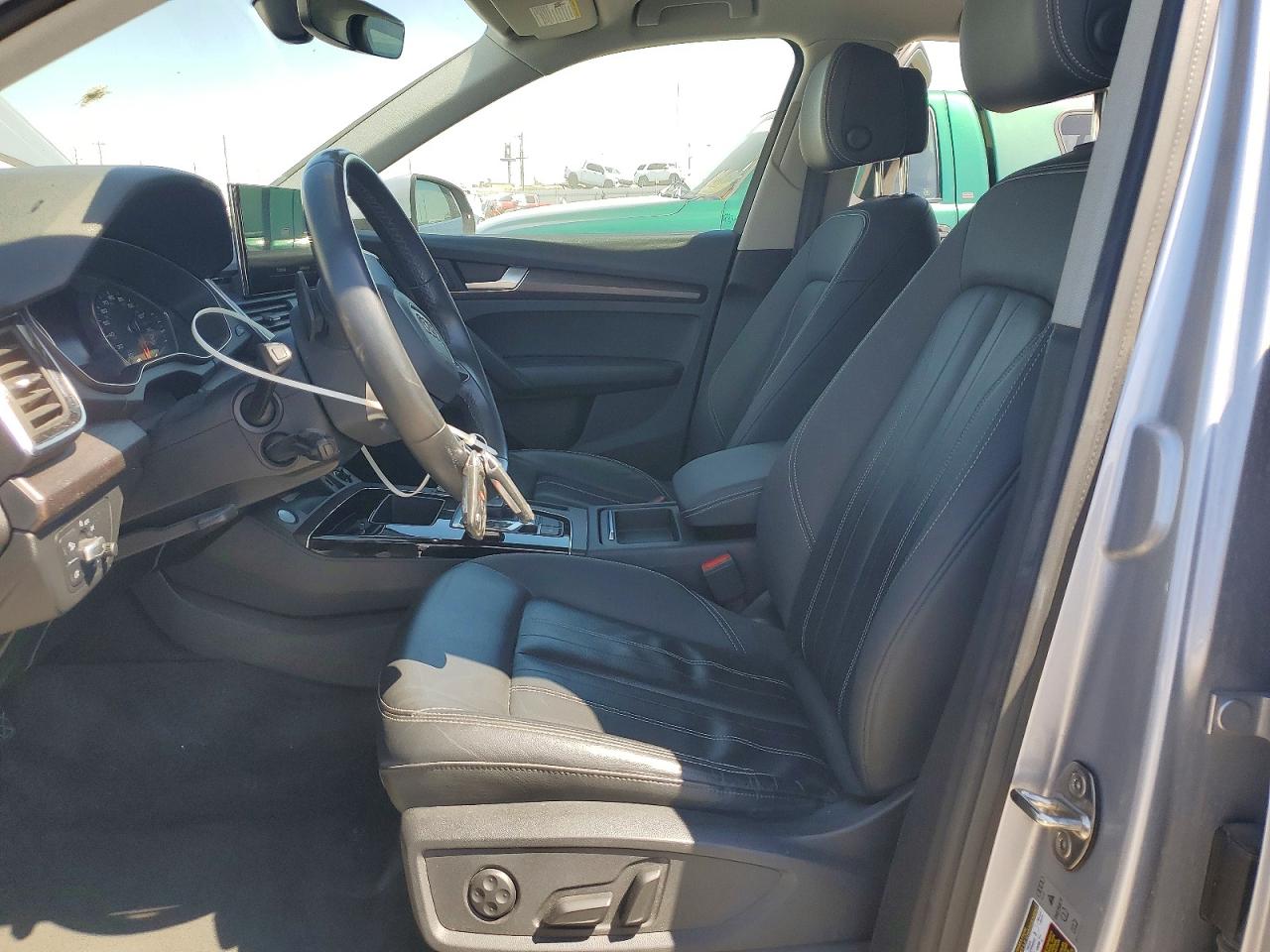 2022 Audi Q5 Premium 40 Silver vin: WA1ABAFY8N2112262