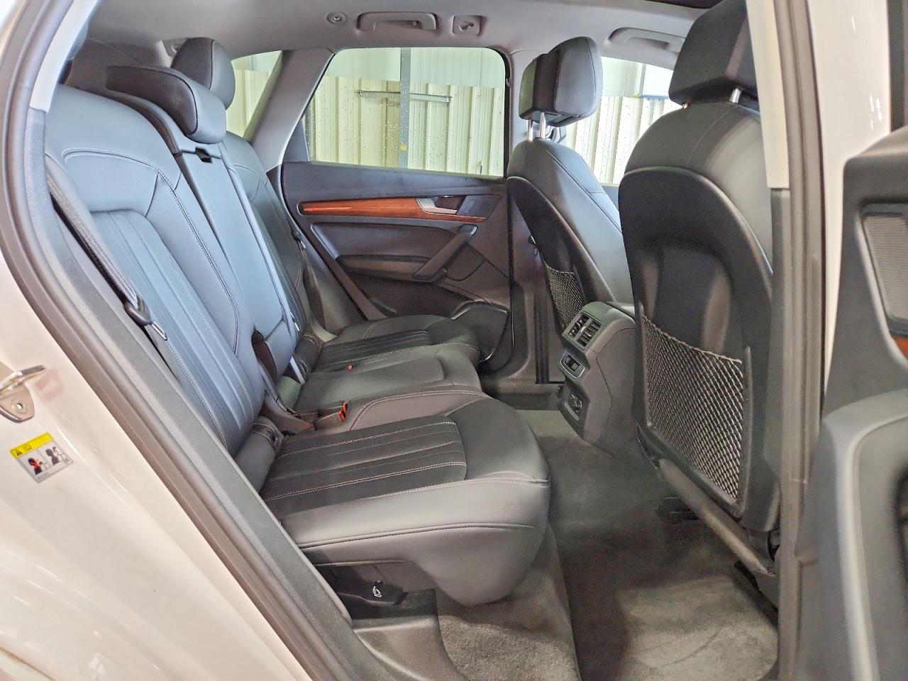2023 Audi Q5 Premium 40 White vin: WA1ABAFY9P2013842
