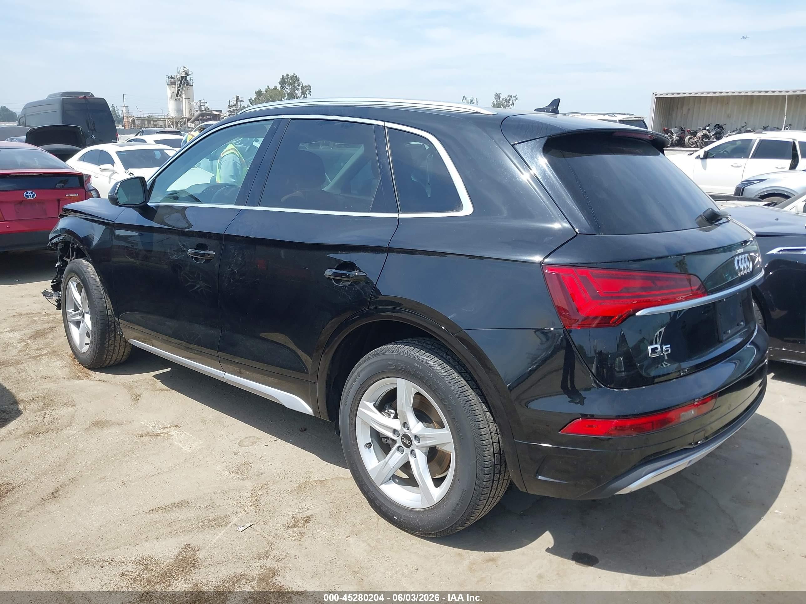 2022 Audi Q5 Premium 40 Tfsi Quattro S Tronic Brown vin: WA1ABAFYXN2110061