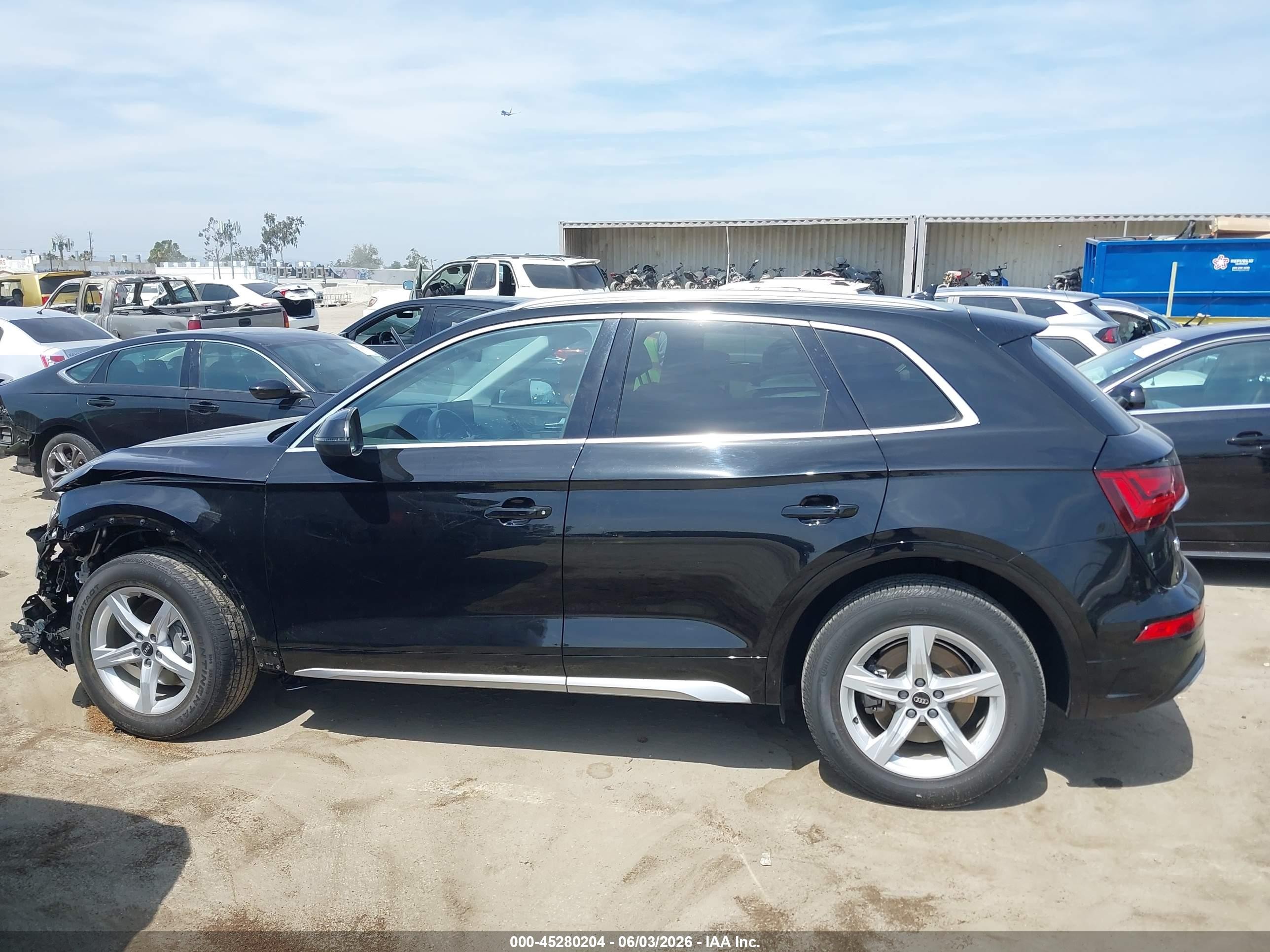2022 Audi Q5 Premium 40 Tfsi Quattro S Tronic Brown vin: WA1ABAFYXN2110061