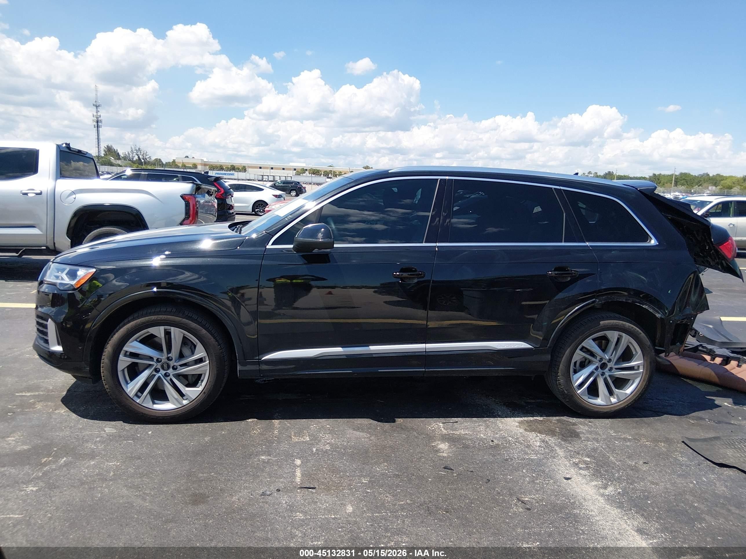 2023 Audi Q7 Premium 45 Tfsi Quattro Tiptronic Black vin: WA1ACBF70PD006146