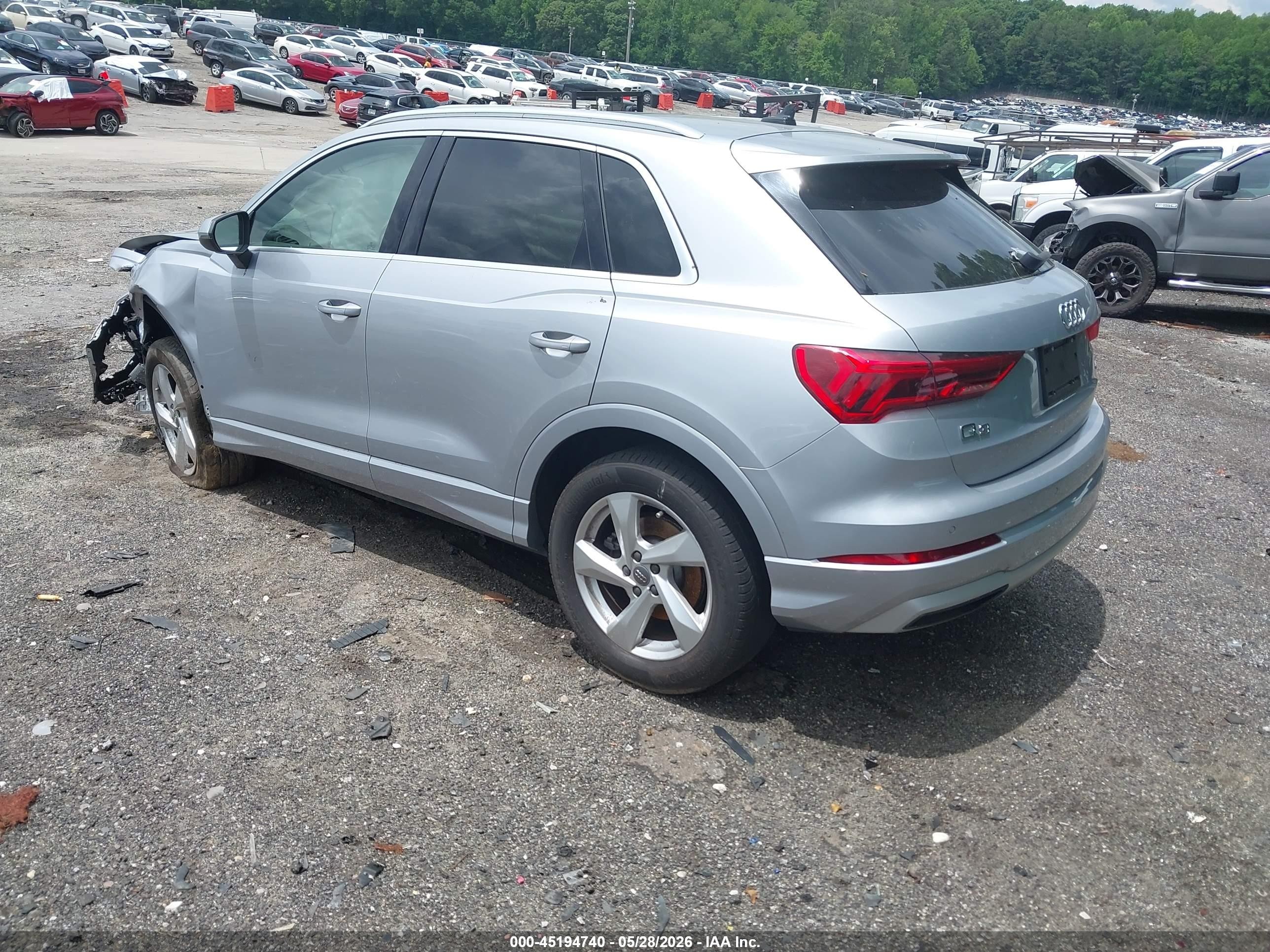 2020 Audi Q3 Premium 45 Tfsi Quattro Tiptronic Silver vin: WA1AECF31L1102621