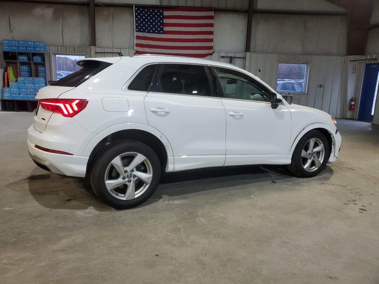 2020 Audi Q3 Premium White vin: WA1AECF32L1036595