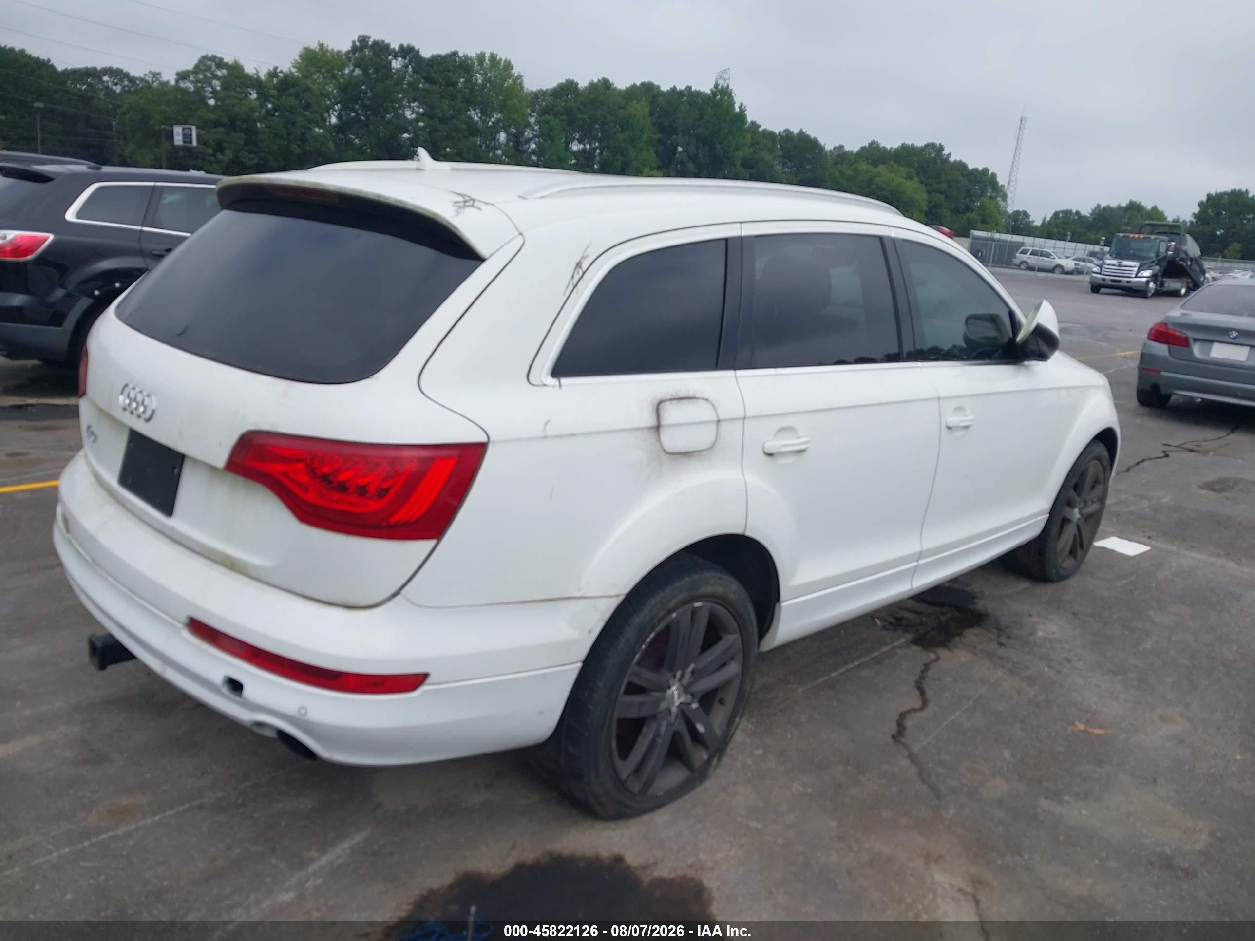 2012 Audi Q7 3.0t Premium White vin: WA1AGBFE8CD000317