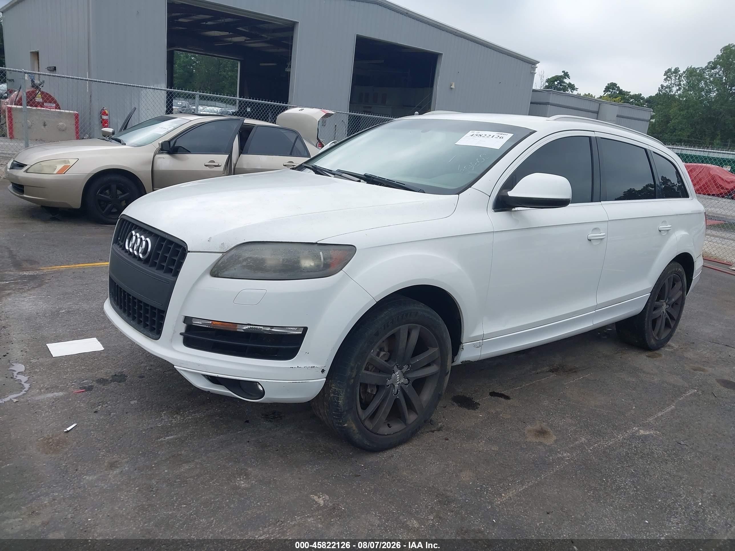2012 Audi Q7 3.0t Premium White vin: WA1AGBFE8CD000317