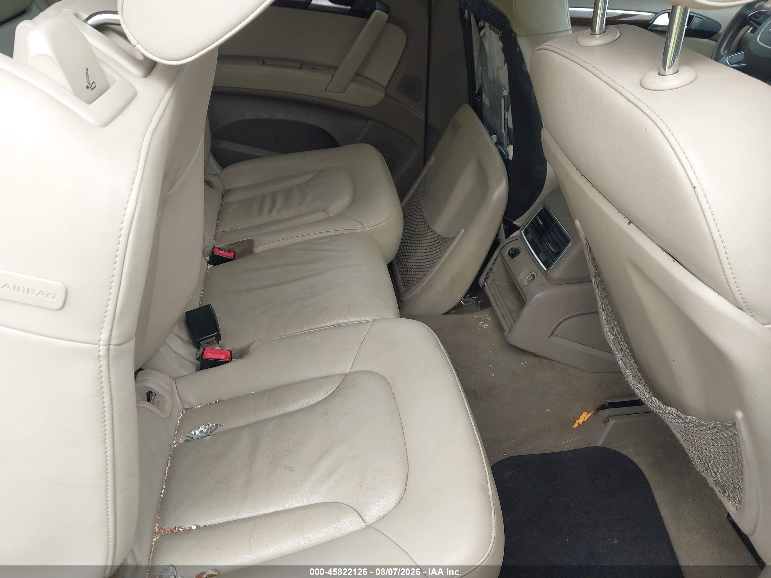 2012 Audi Q7 3.0t Premium White vin: WA1AGBFE8CD000317