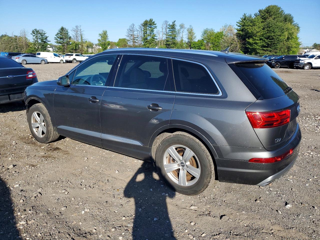 2018 Audi Q7 Premium Gray vin: WA1AHAF78JD034408