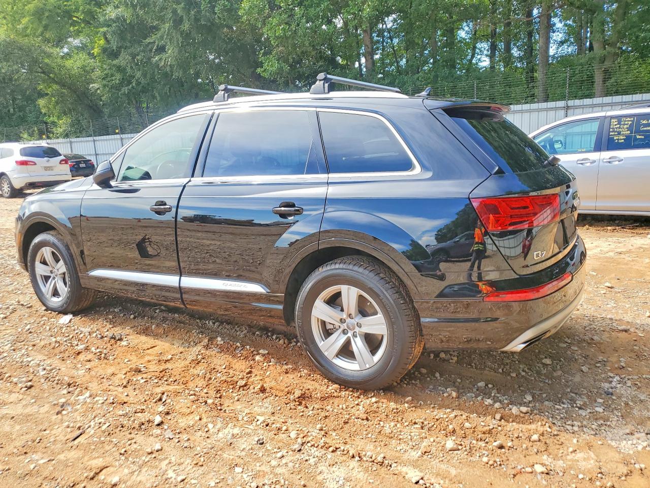 2019 Audi Q7 Premium Black vin: WA1AHAF79KD019126