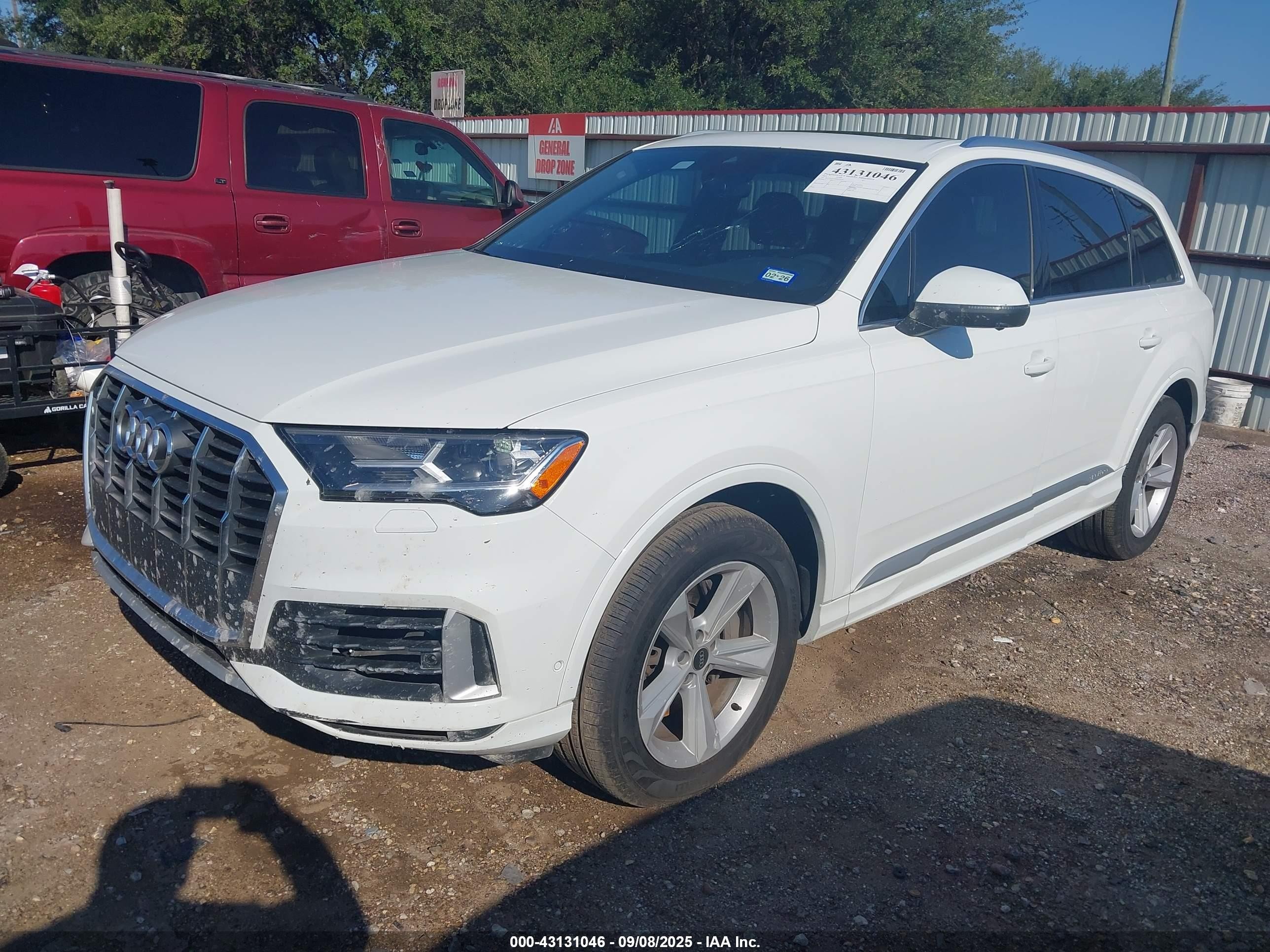 2021 Audi Q7 Premium 45 Tfsi Quattro Tiptronic Белый vin: WA1AJAF70MD016395