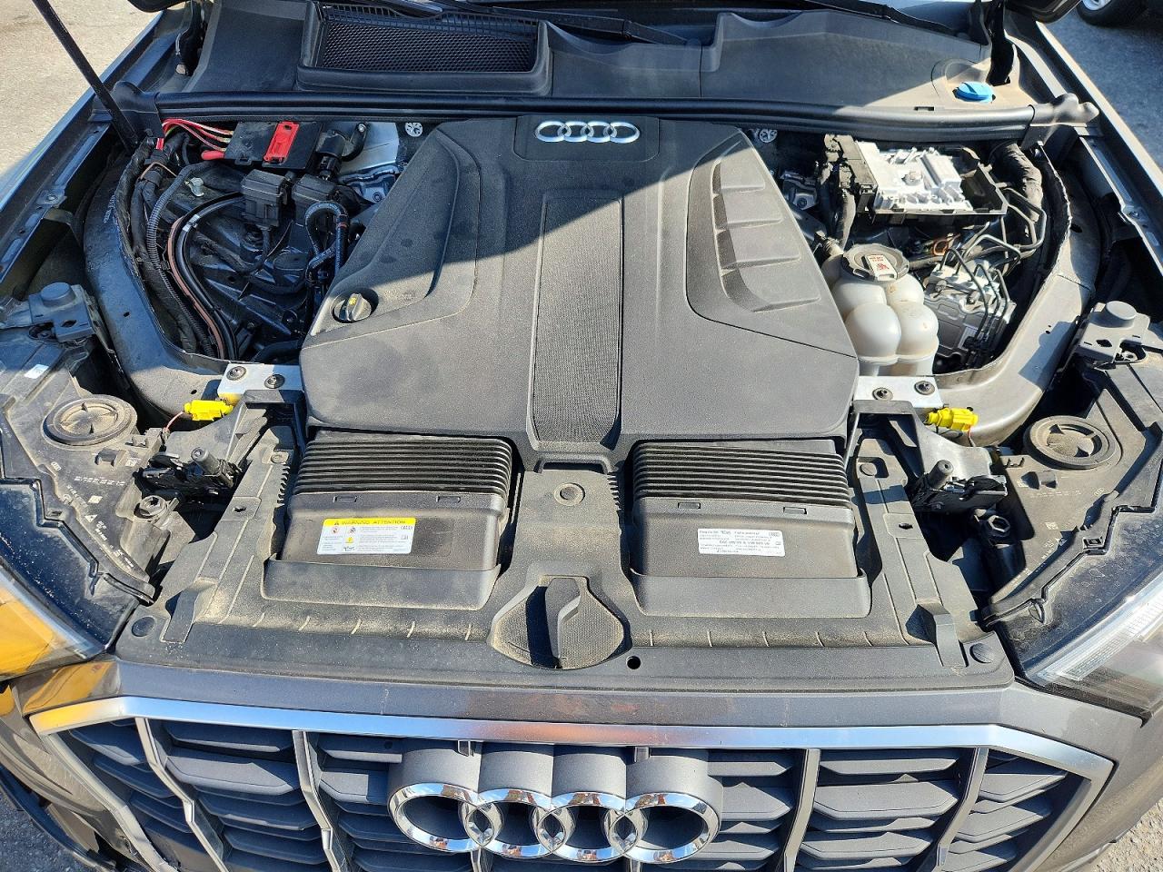 2022 Audi Q7 Premium Charcoal vin: WA1AJBF72ND020004