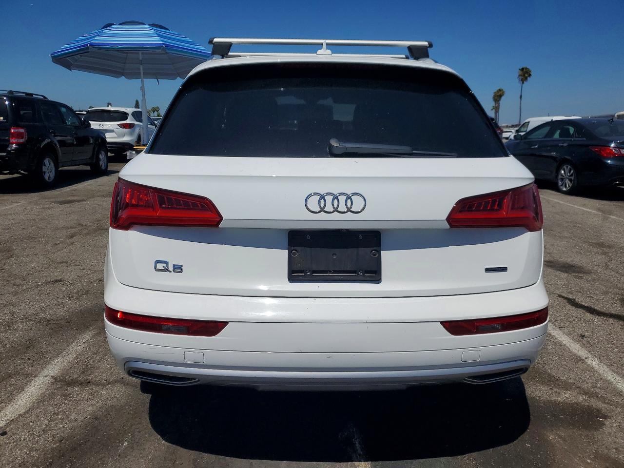 2019 Audi Q5 Premium White vin: WA1ANAFY0K2116874