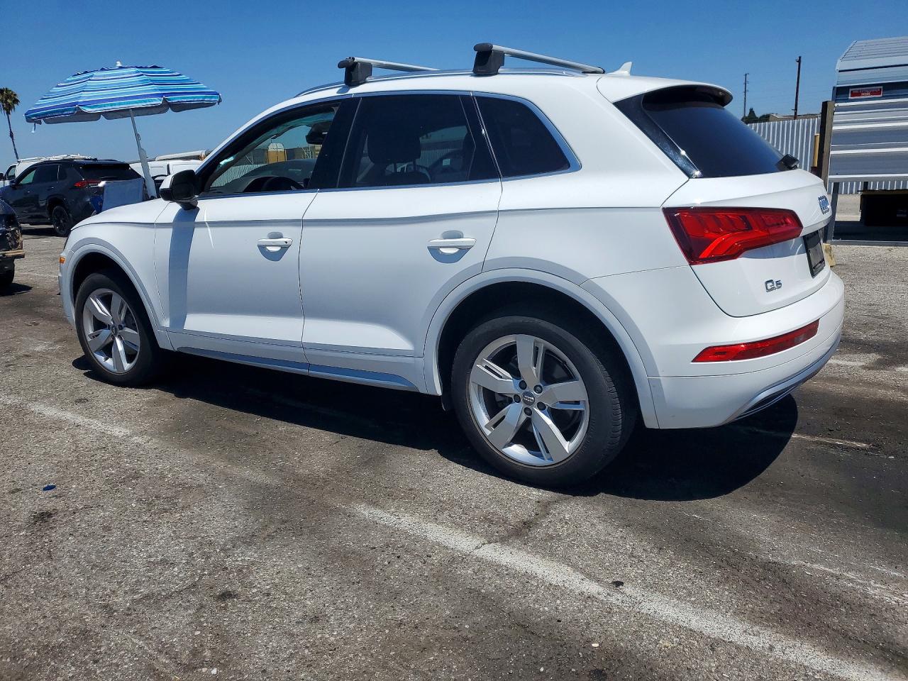 2019 Audi Q5 Premium White vin: WA1ANAFY0K2116874