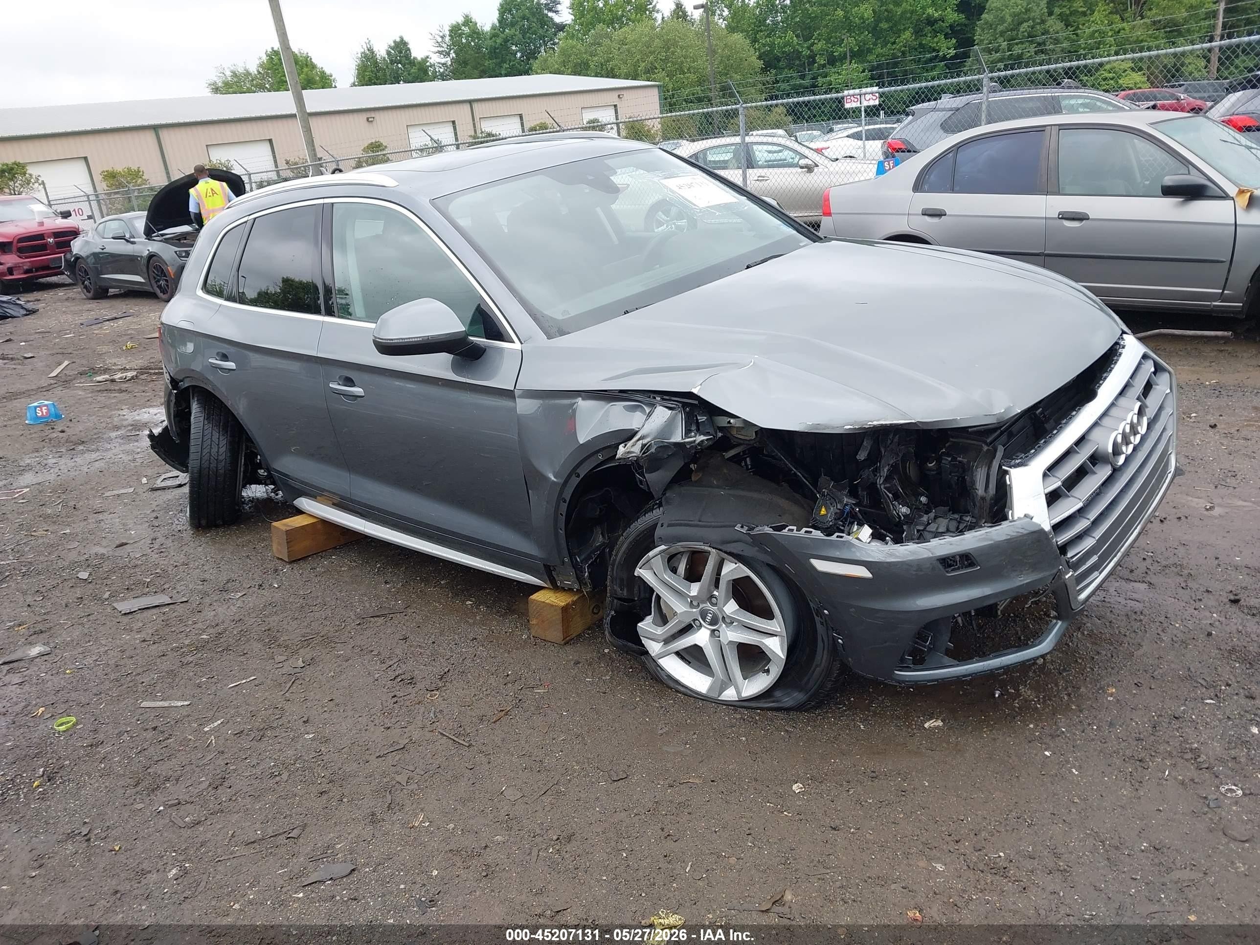 2019 Audi Q5 45 Premium Серый vin: WA1ANAFY1K2073646