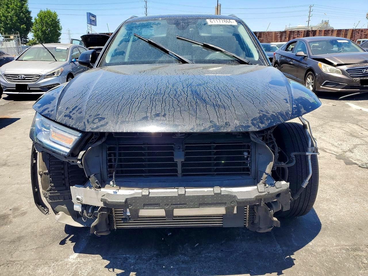2019 Audi Q5 Premium Black vin: WA1ANAFY2K2023564
