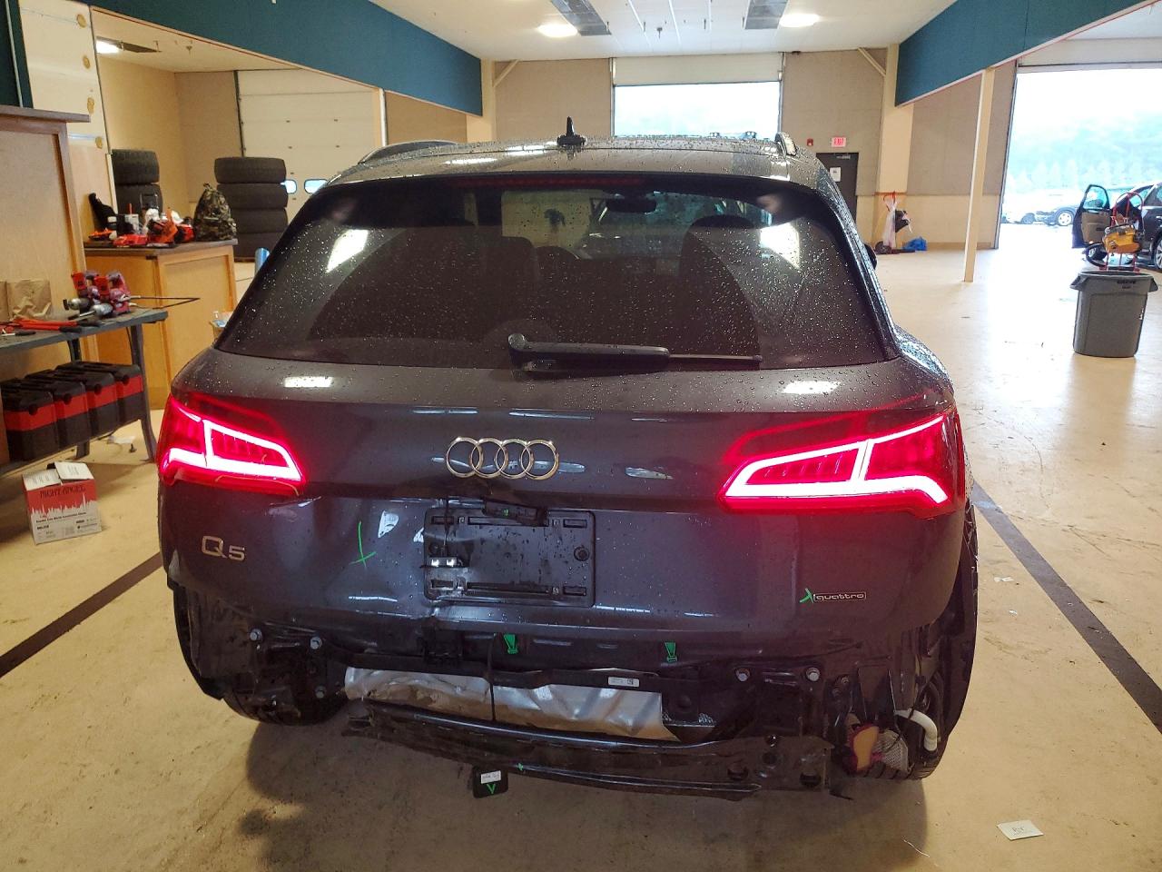 2020 Audi Q5 Premium Gray vin: WA1ANAFY2L2117056