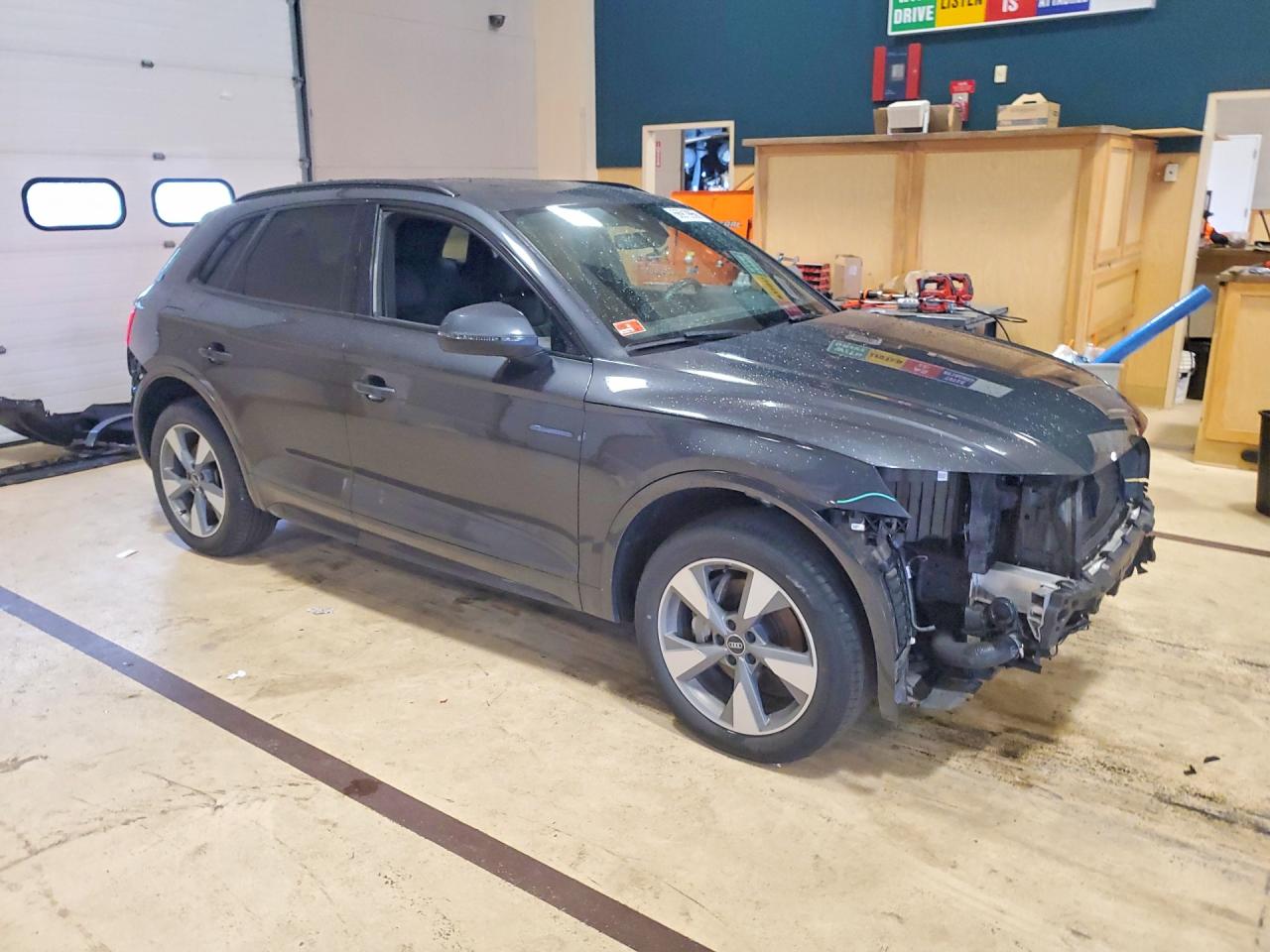 2020 Audi Q5 Premium Gray vin: WA1ANAFY2L2117056