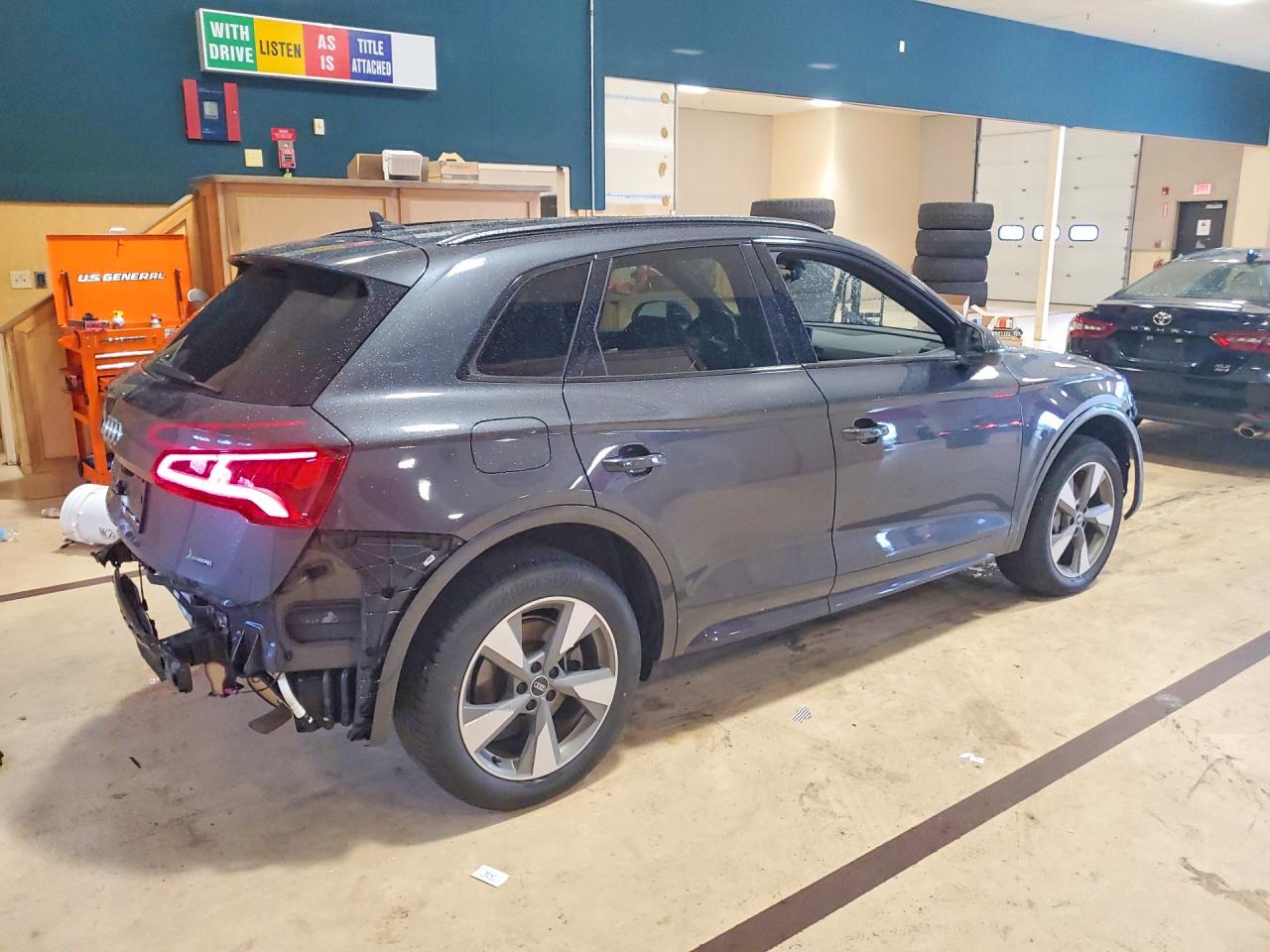 2020 Audi Q5 Premium Gray vin: WA1ANAFY2L2117056