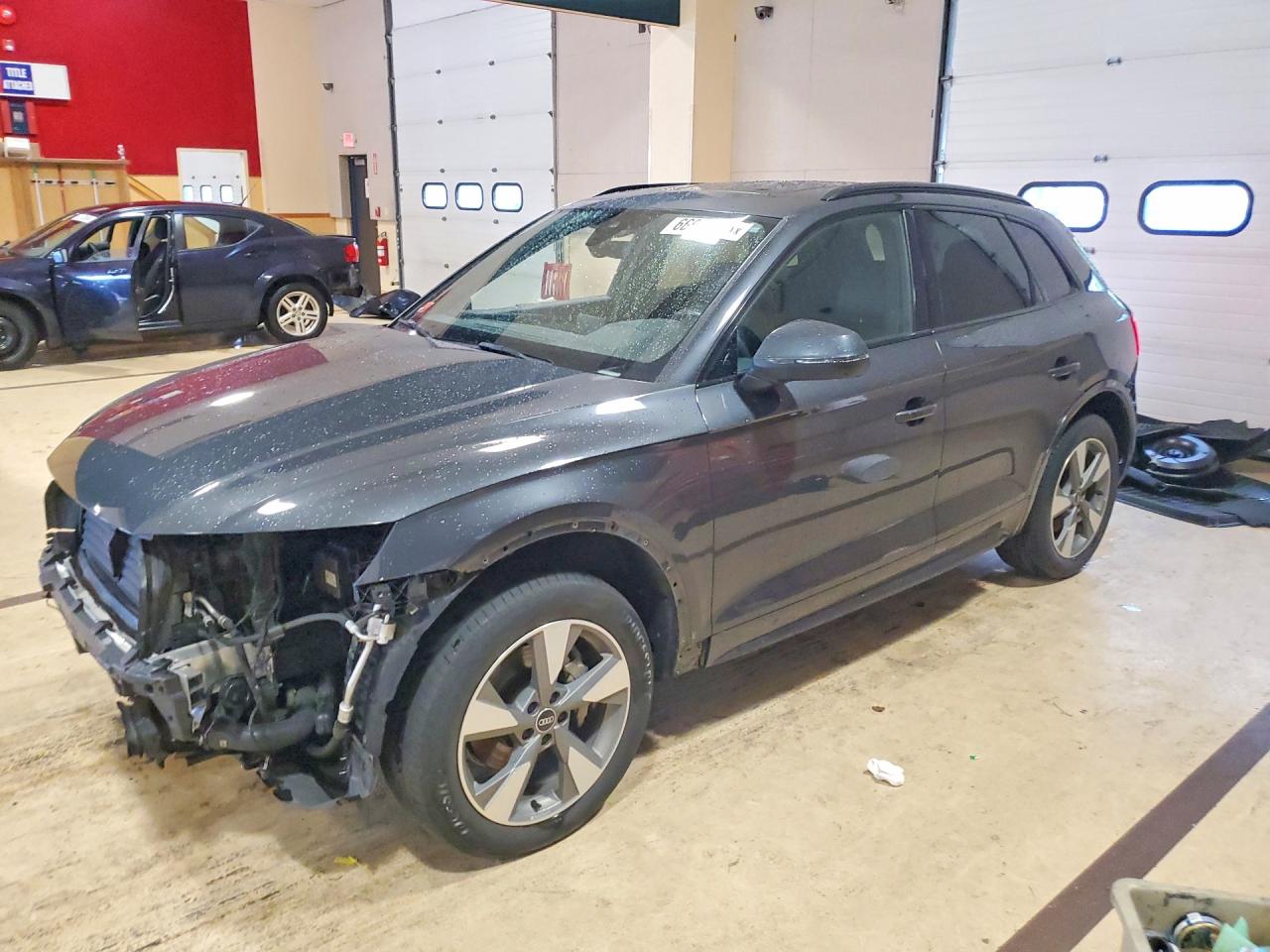 2020 Audi Q5 Premium Gray vin: WA1ANAFY2L2117056