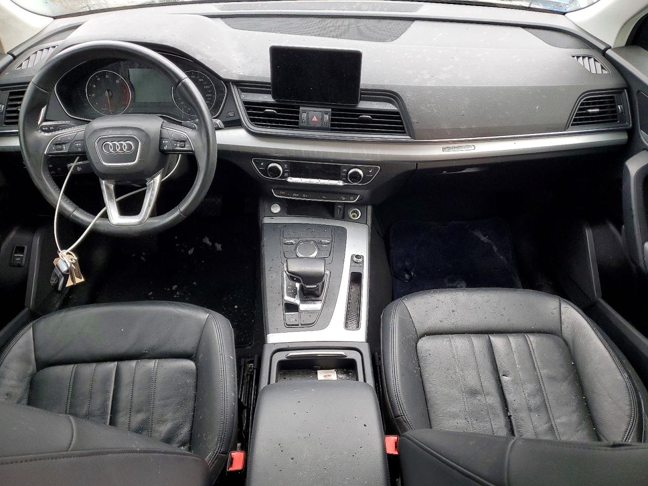 2019 Audi Q5 Premium Black vin: WA1ANAFY3K2036310