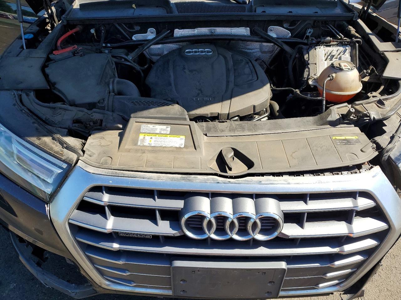 2018 Audi Q5 Premium Blue vin: WA1ANAFY5J2021158