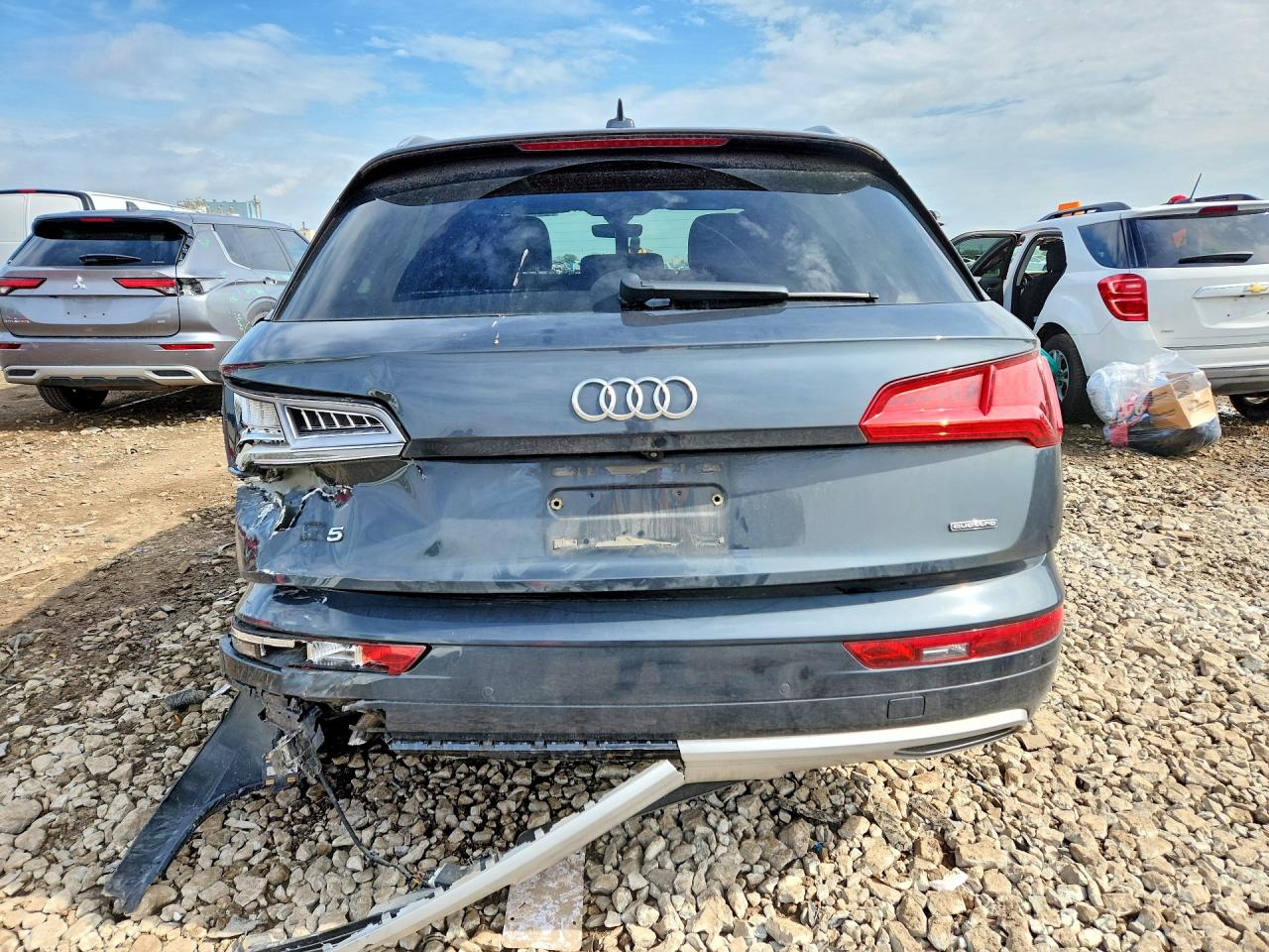 2020 Audi Q5 Premium Gray vin: WA1ANAFY5L2013855