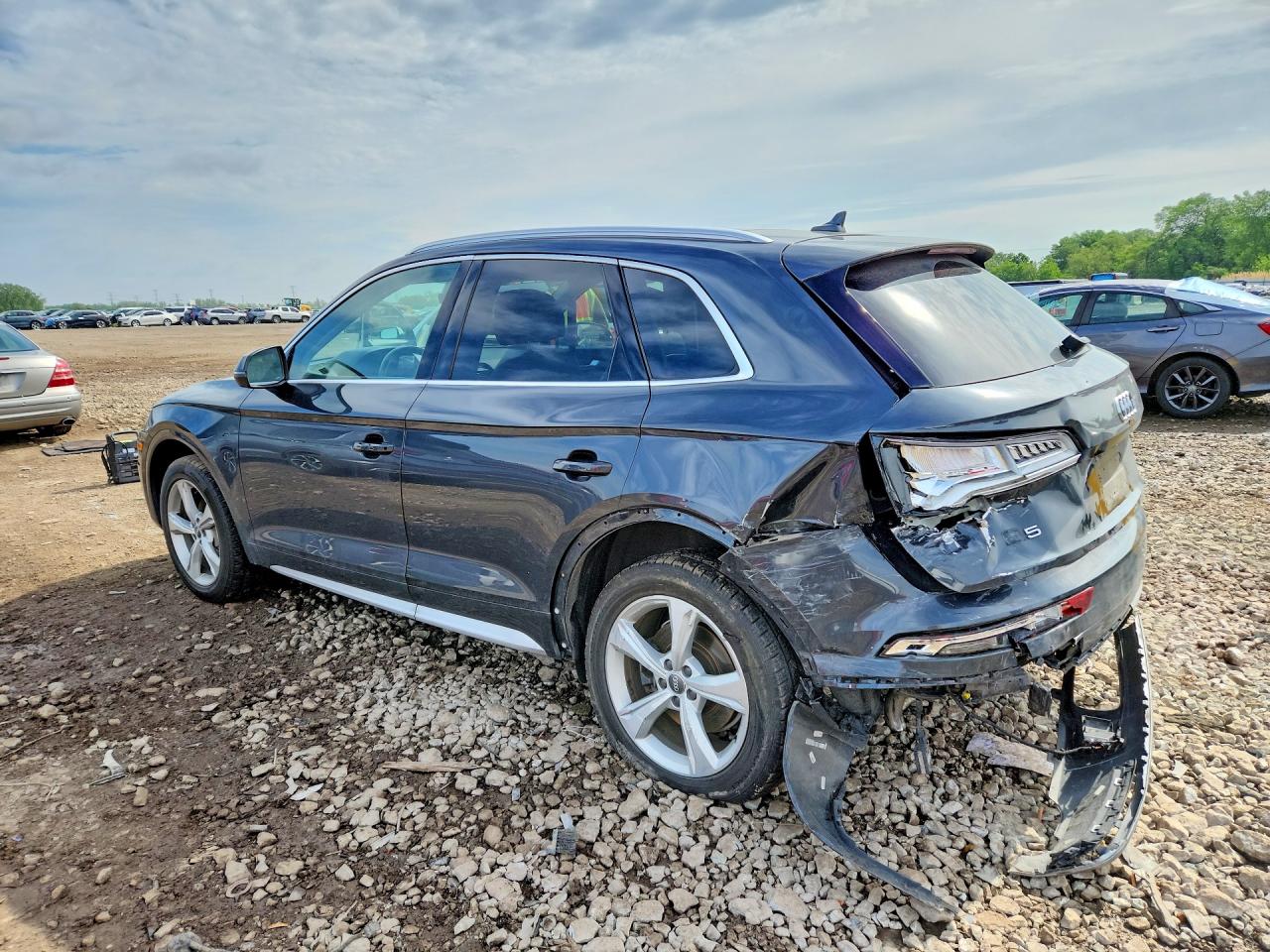 2020 Audi Q5 Premium Gray vin: WA1ANAFY5L2013855