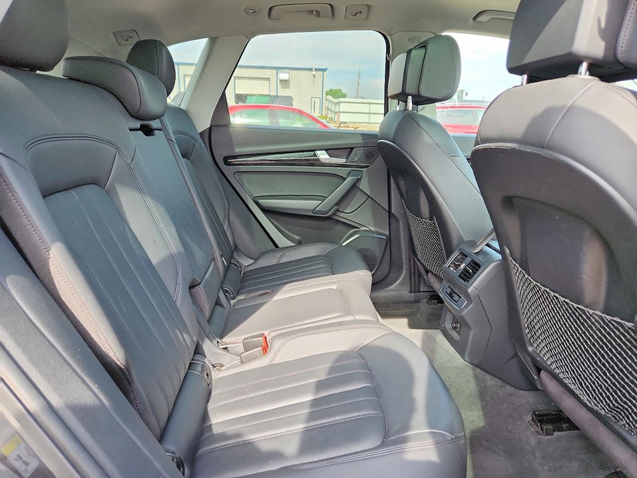2020 Audi Q5 Premium Gray vin: WA1ANAFY5L2013855