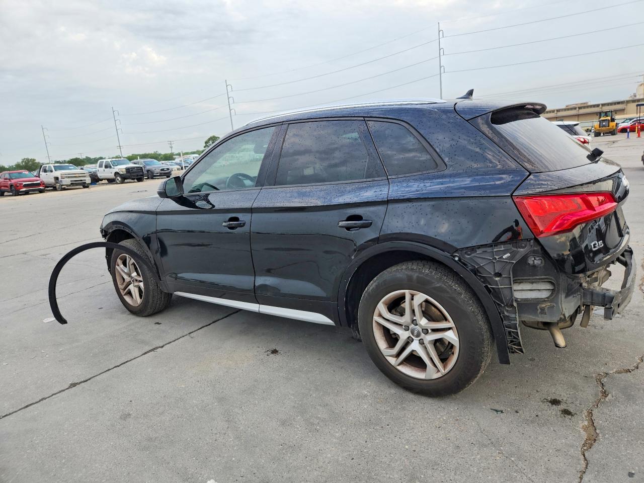 2018 Audi Q5 Premium Black vin: WA1ANAFY9J2004069