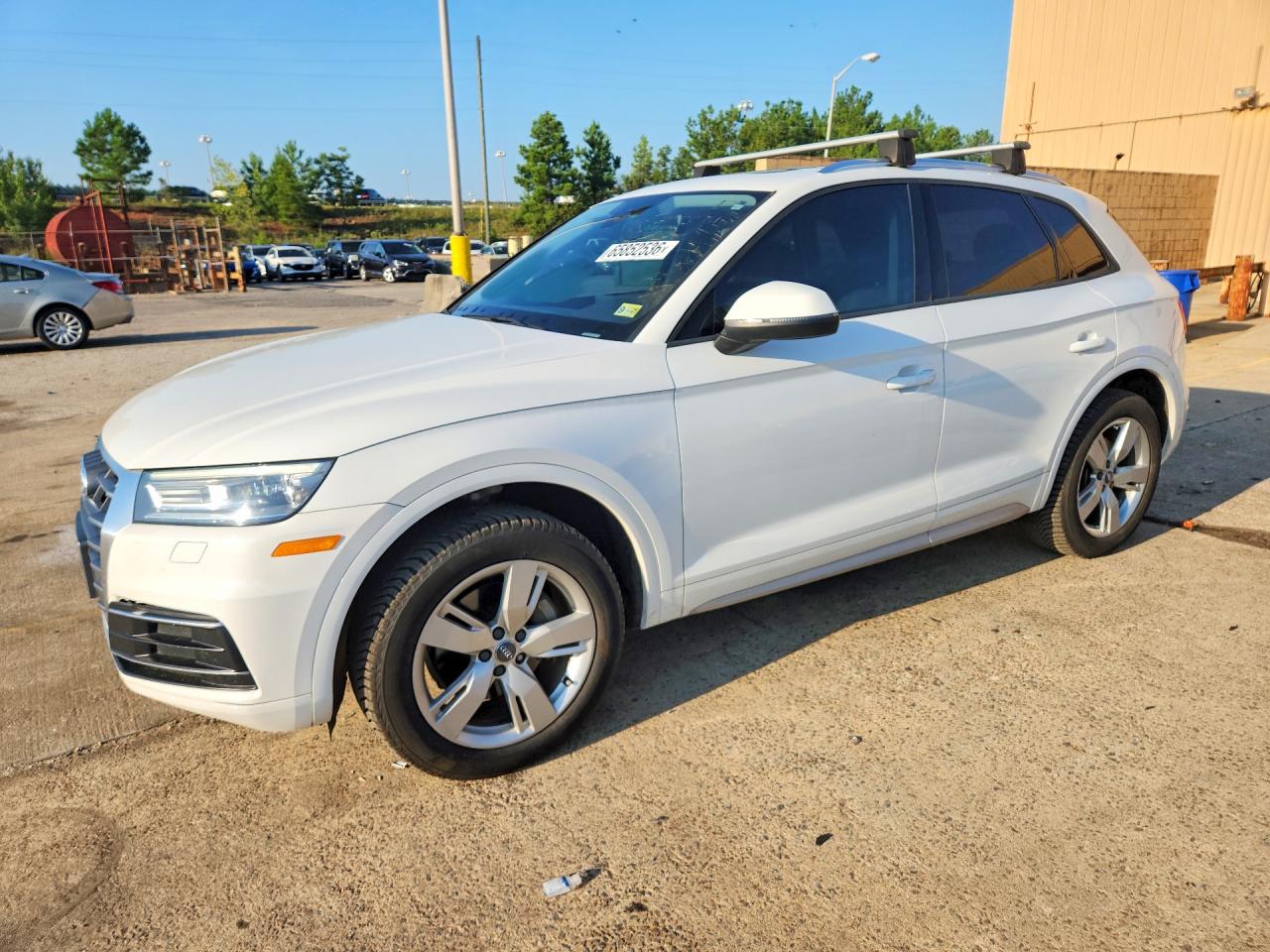 2018 Audi Q5 Premium White vin: WA1ANAFY9J2010115