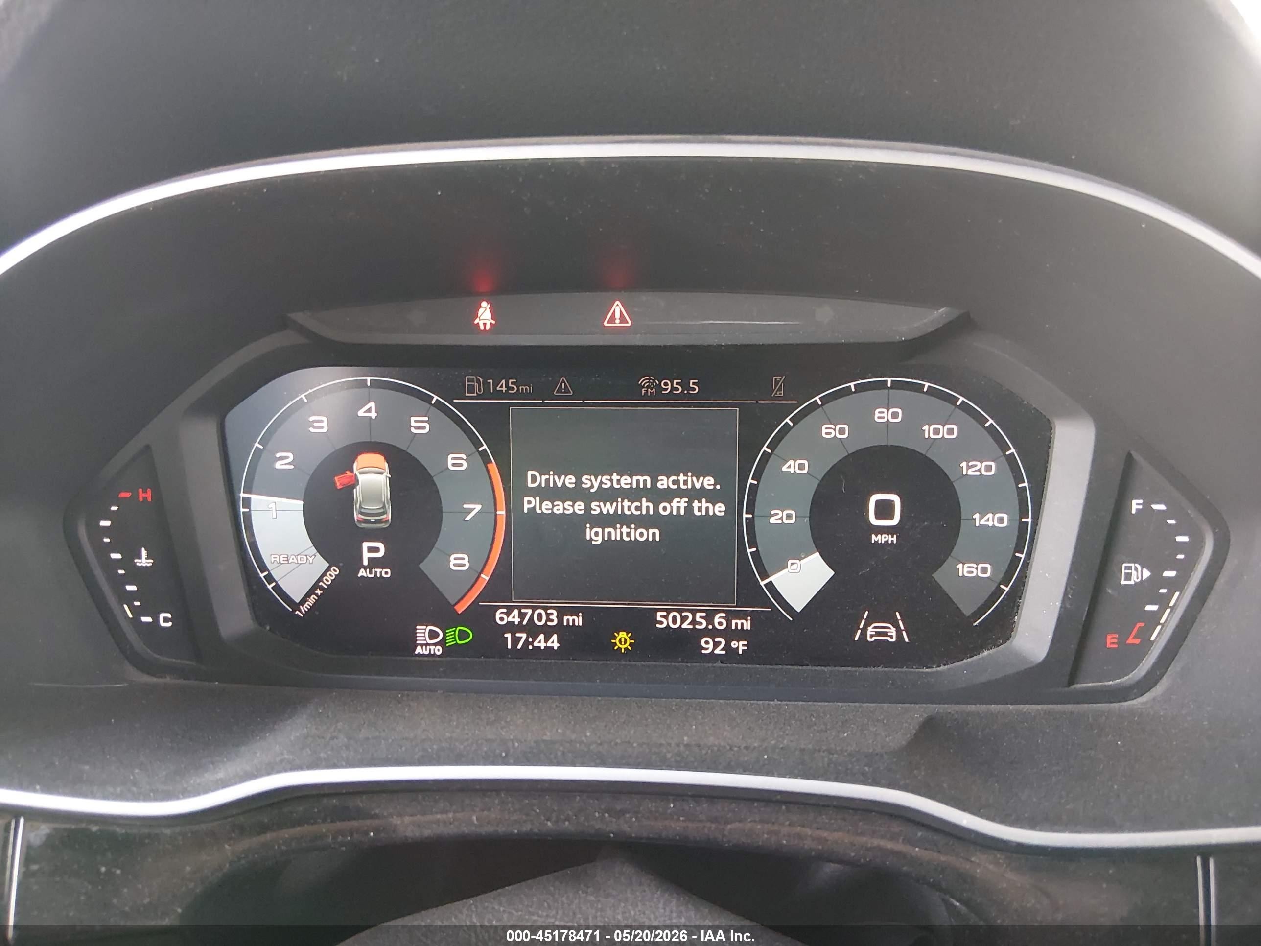 2021 Audi Q3 Premium 40 Tfsi Quattro Tiptronic Белый vin: WA1AUCF34M1060188