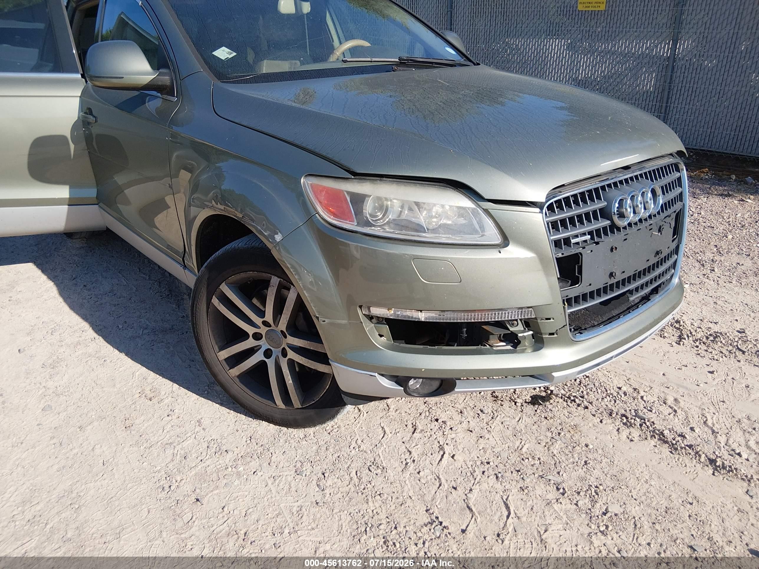 2007 Audi Q7 4.2 Green vin: WA1AV74L57D010104