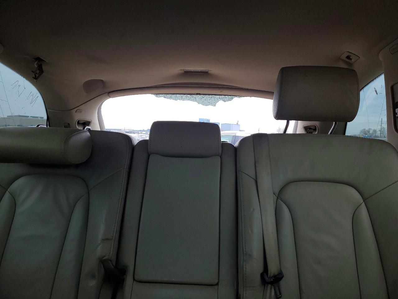 2007 Audi Q7 4.2 Quattro Blue vin: WA1AV74L77D026658
