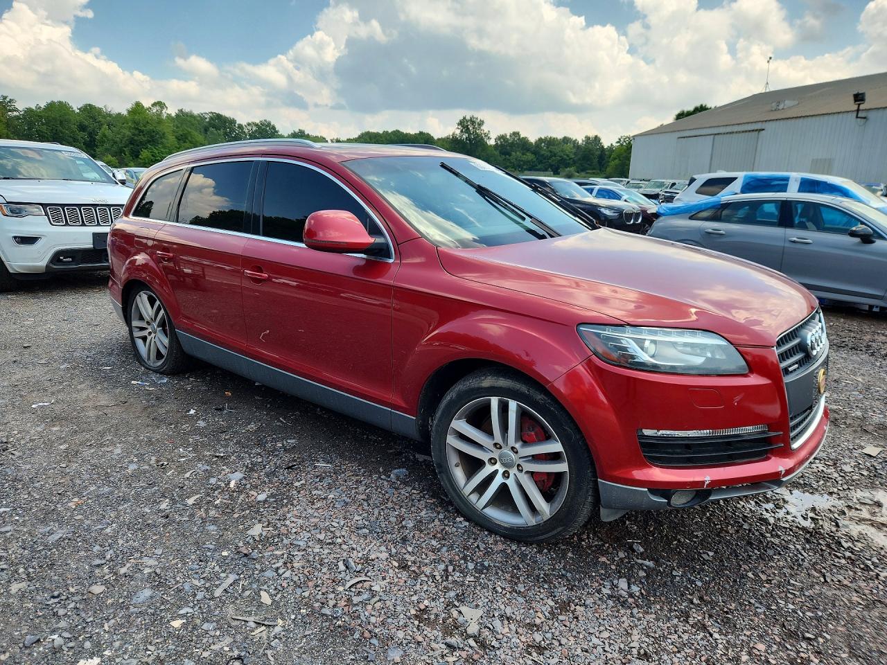 2009 Audi Q7 Prestige Red vin: WA1AV74L89D018930