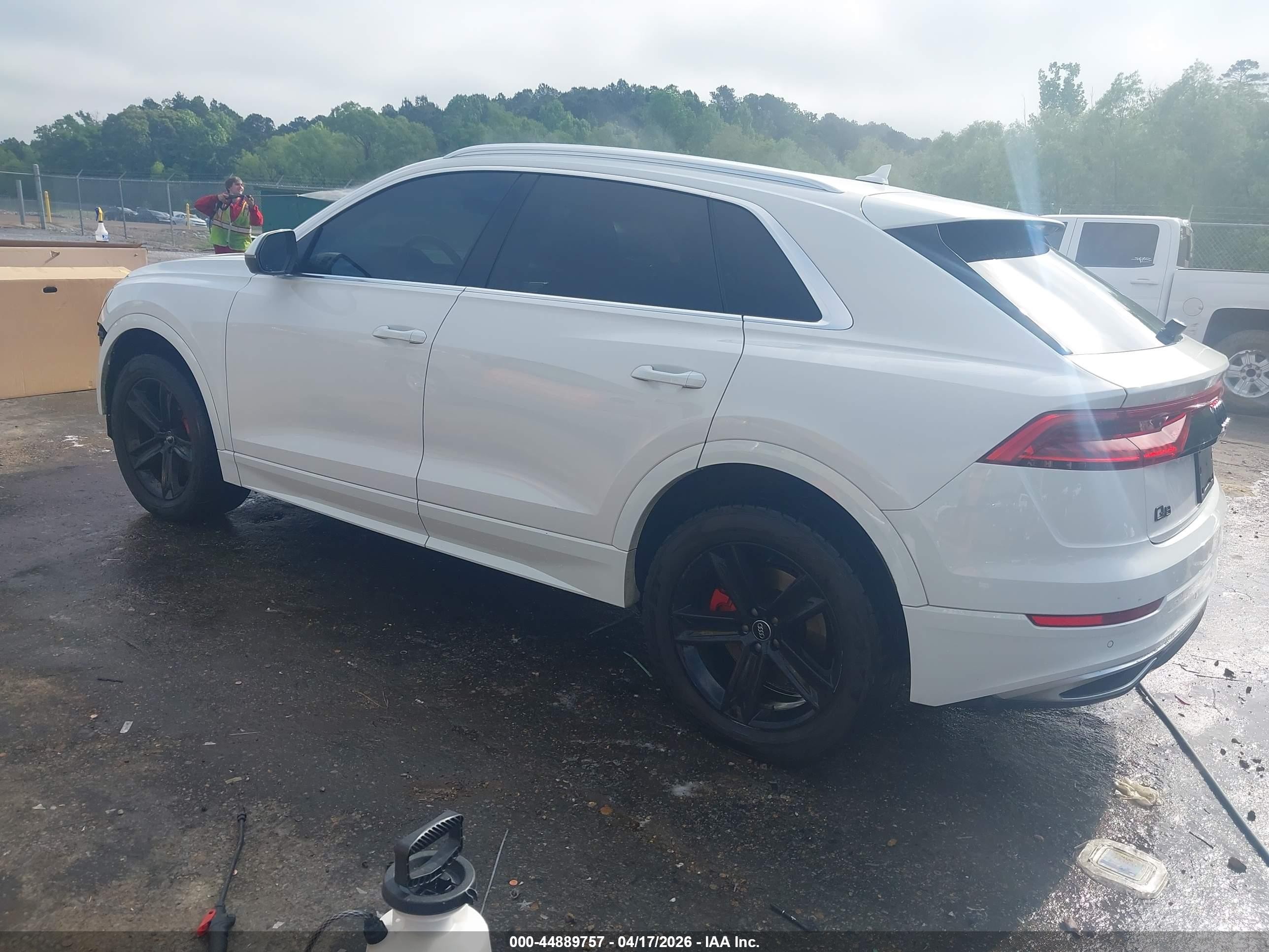 2019 Audi Q8 55 Premium White vin: WA1AVAF19KD017901