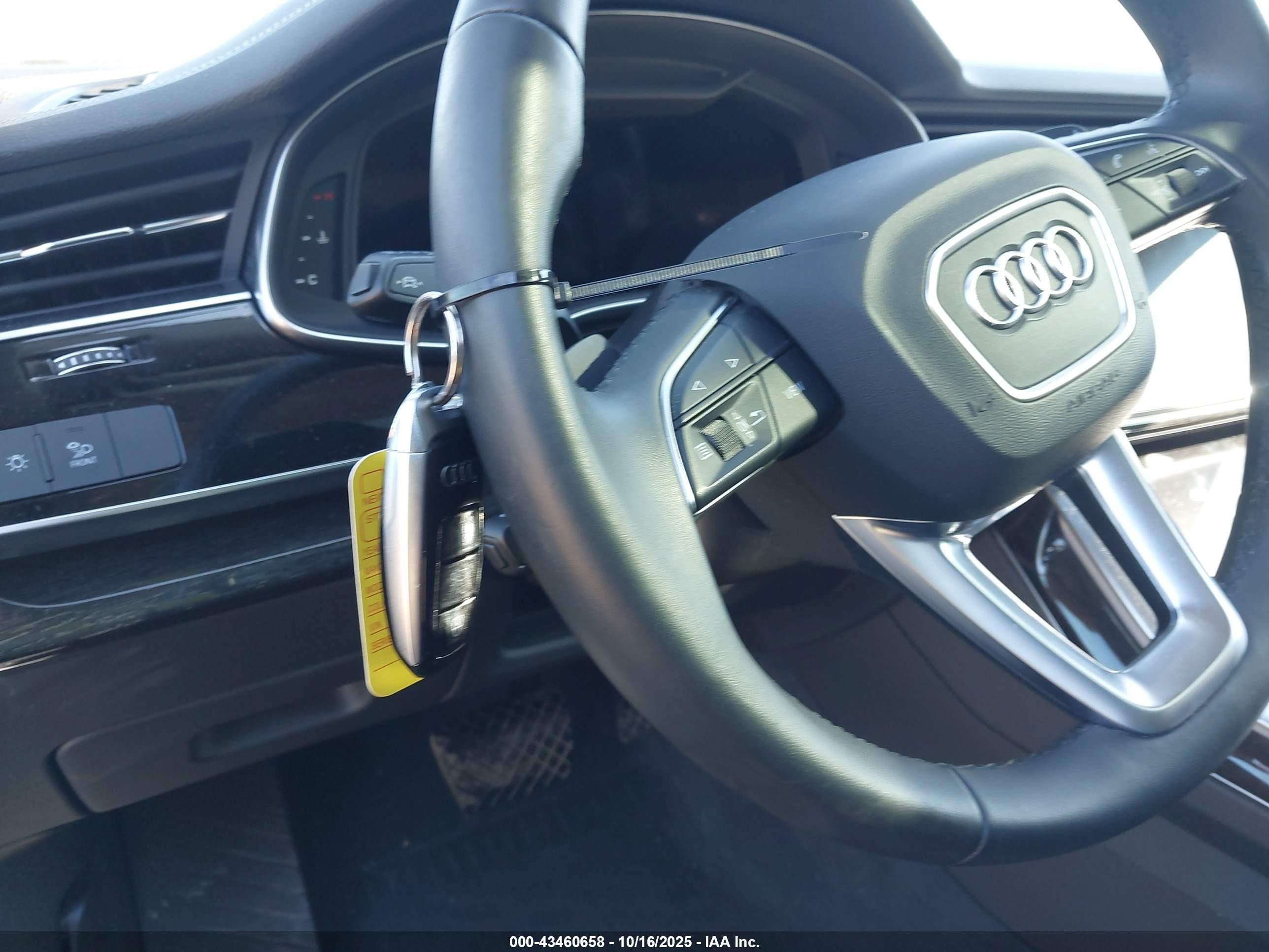2023 Audi Q7 Premium 55 Tfsi Quattro Tiptronic Gray vin: WA1AXBF75PD016062