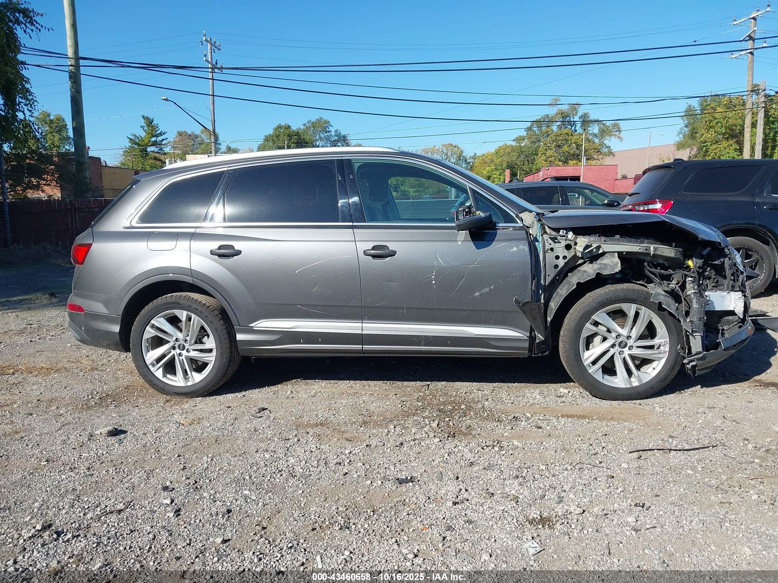 2023 Audi Q7 Premium 55 Tfsi Quattro Tiptronic Gray vin: WA1AXBF75PD016062