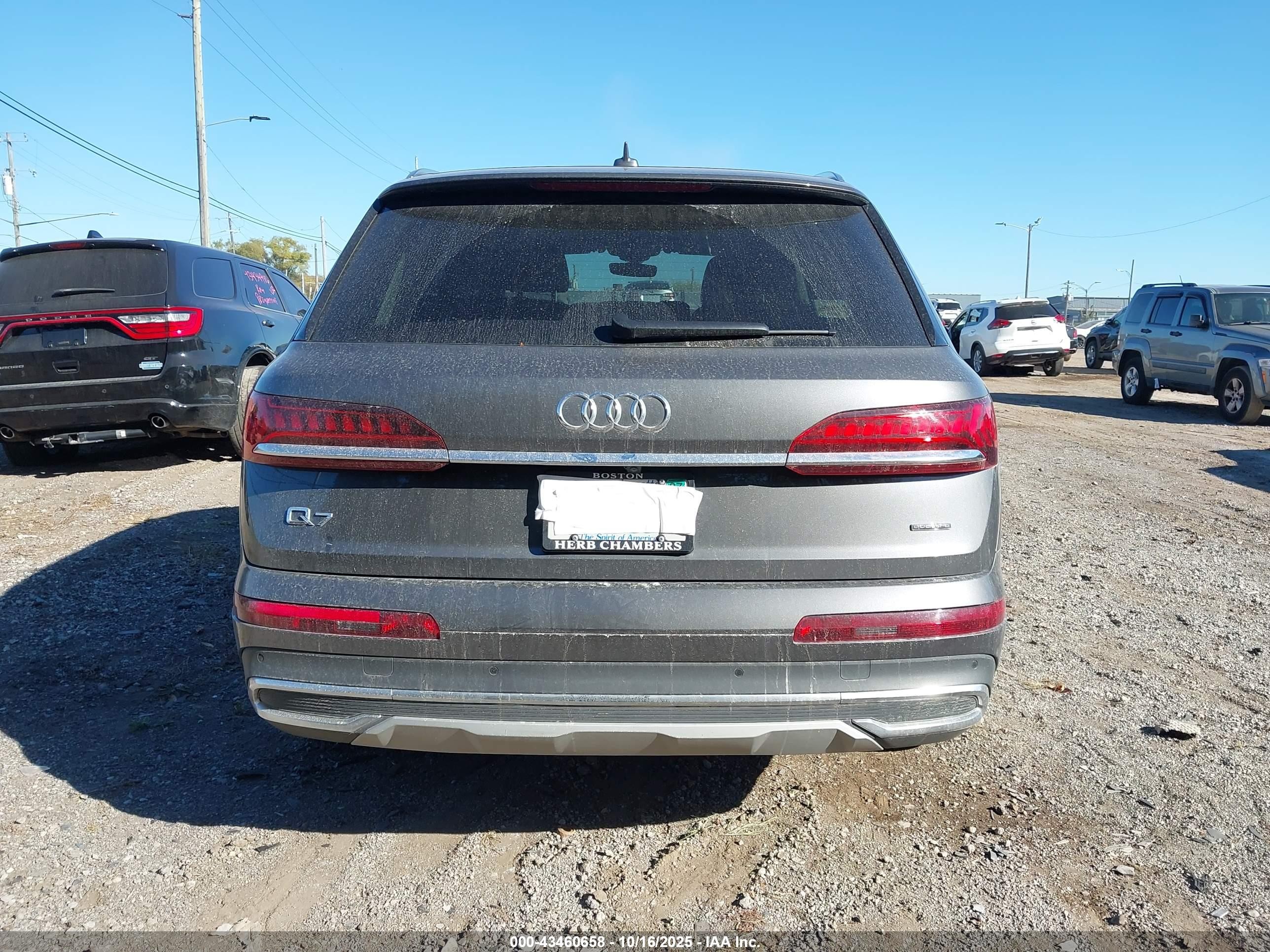 2023 Audi Q7 Premium 55 Tfsi Quattro Tiptronic Gray vin: WA1AXBF75PD016062