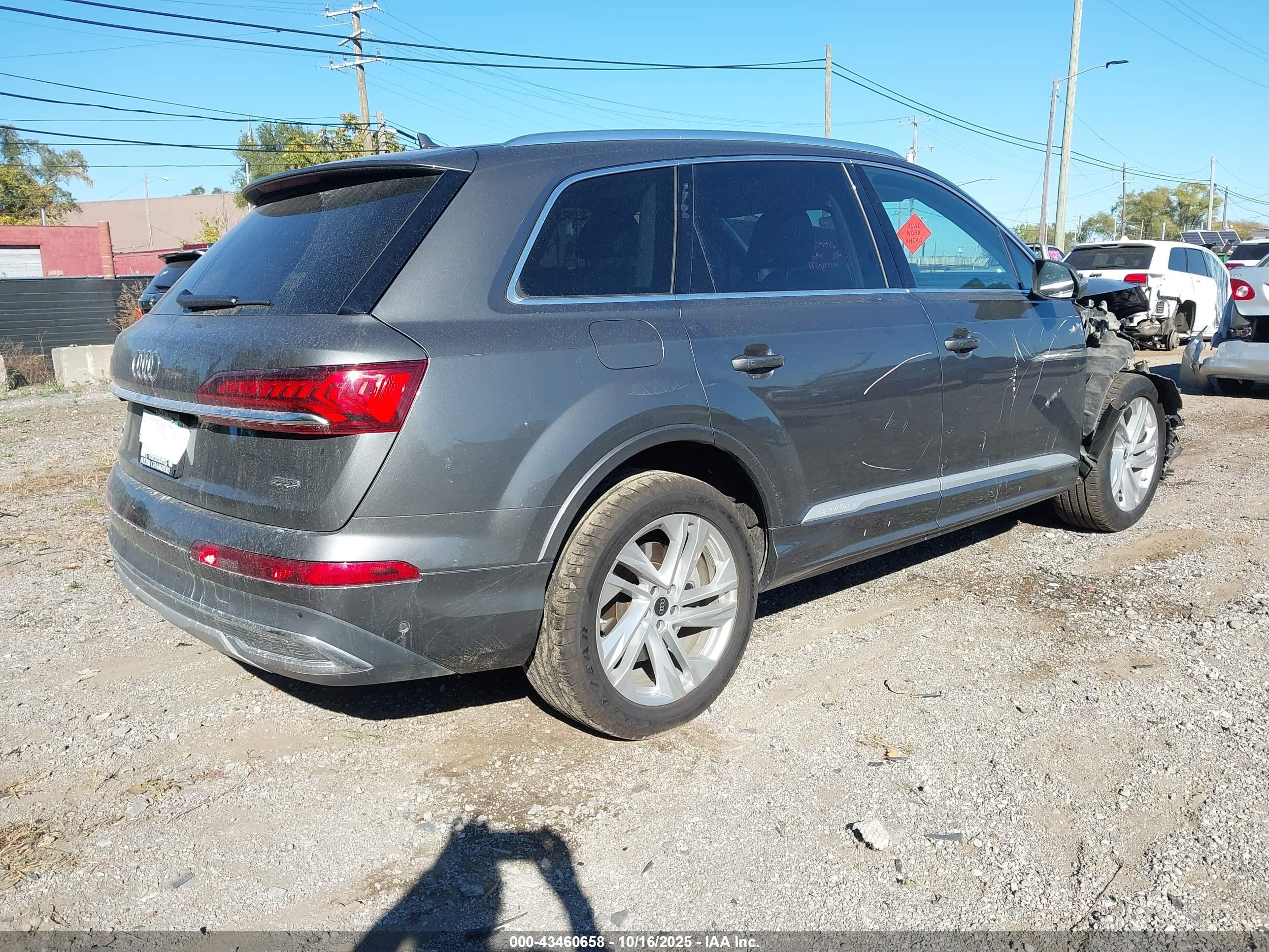2023 Audi Q7 Premium 55 Tfsi Quattro Tiptronic Gray vin: WA1AXBF75PD016062