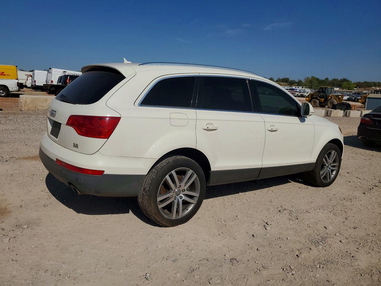 2009 Audi Q7 3.6 Quattro White vin: WA1AY74L79D028775