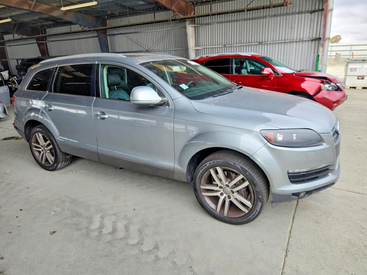 2009 Audi Q7 3.6 Quattro Silver vin: WA1AY74L89D016795