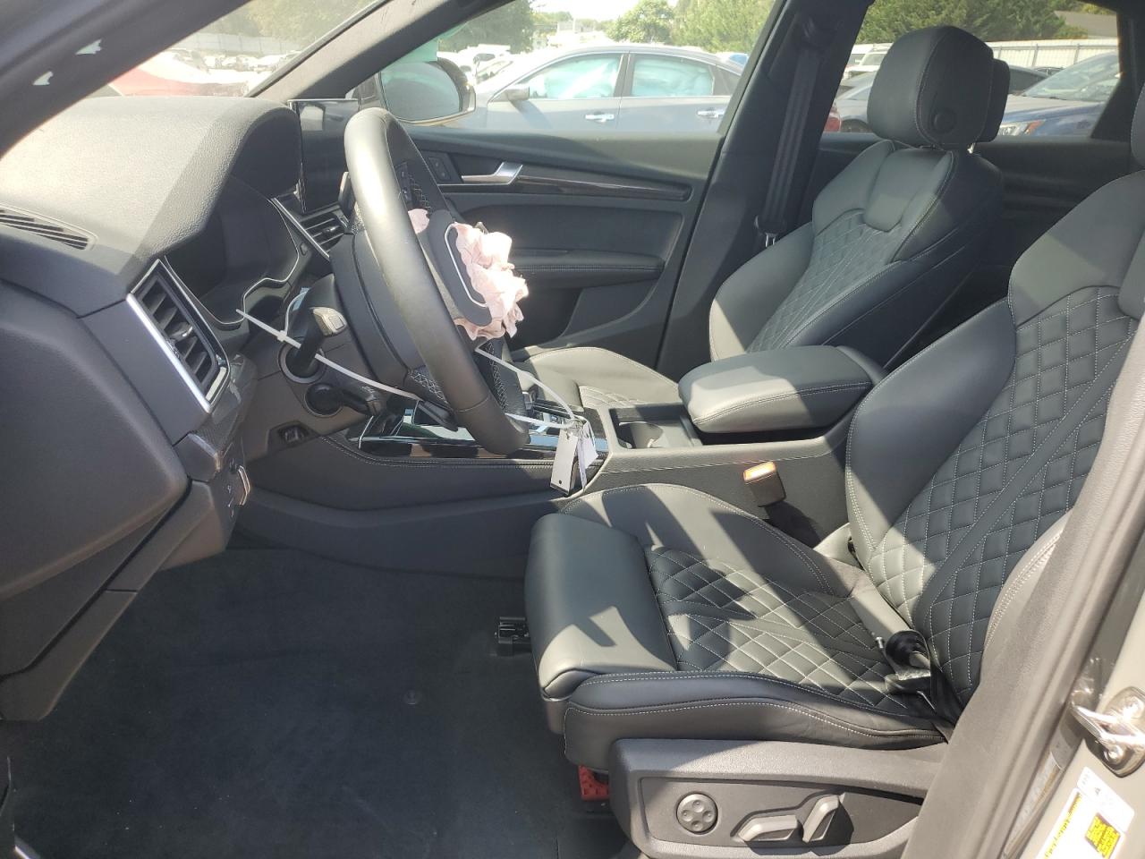 2024 Audi Sq5 Premium Plus Gray vin: WA1B4AFY2R2152115