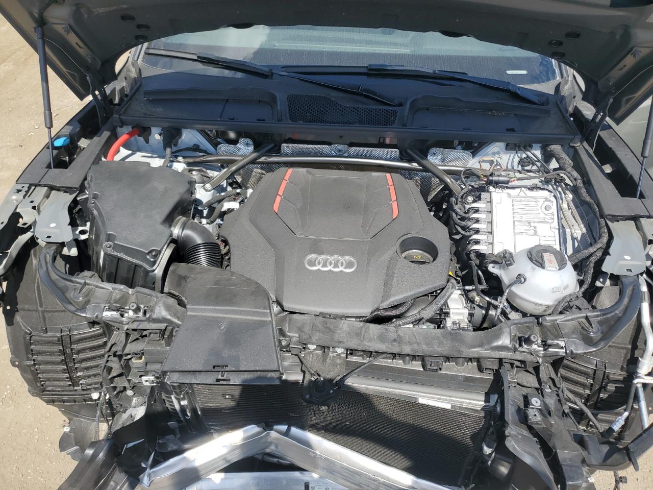 2024 Audi Sq5 Premium Plus Gray vin: WA1B4AFY2R2152115