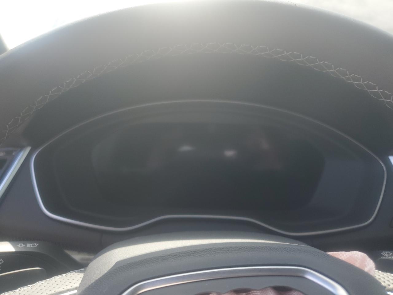 2024 Audi Sq5 Premium Plus Gray vin: WA1B4AFY2R2152115