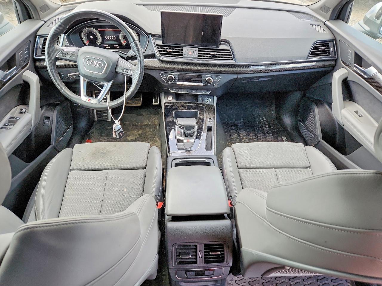 2022 Audi Sq5 Premium Plus Black vin: WA1B4AFY4N2135679