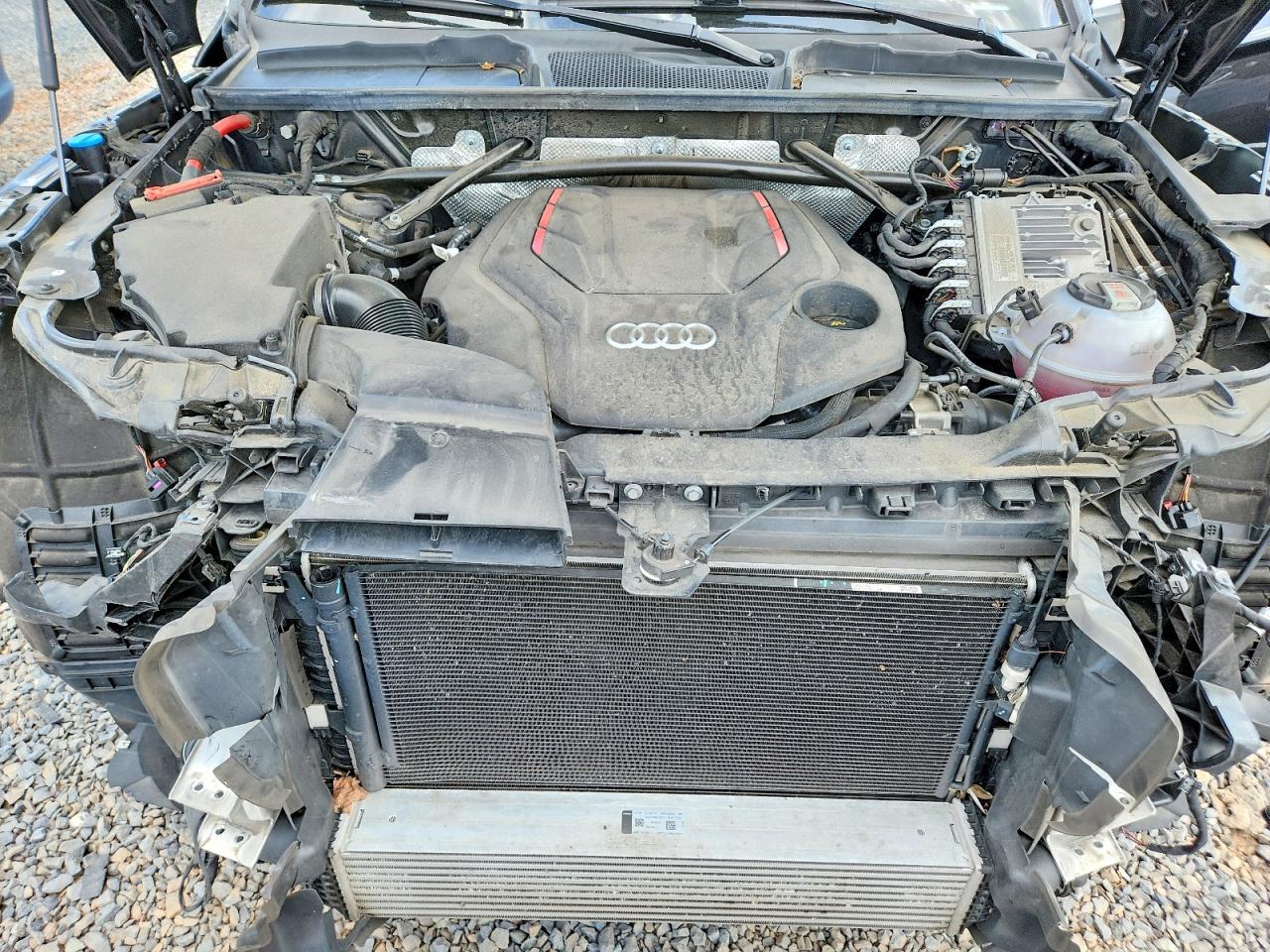 2022 Audi Sq5 Premium Plus Black vin: WA1B4AFY4N2135679