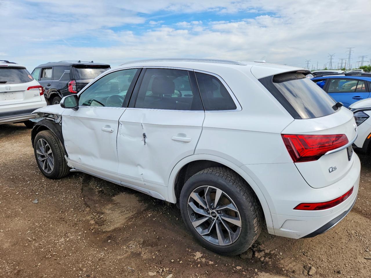2021 Audi Q5 Premium Plus White vin: WA1BAAFY0M2019421