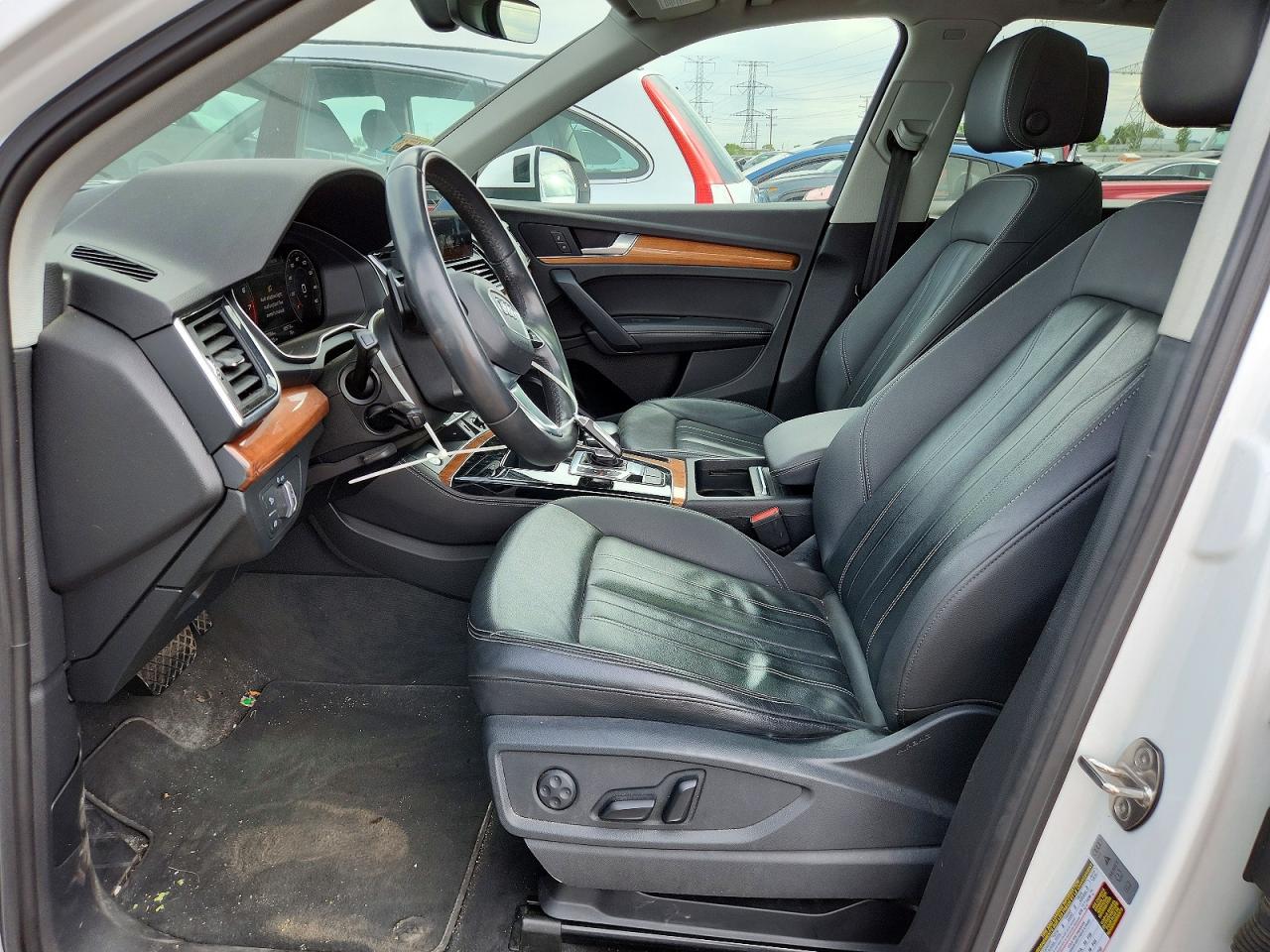 2021 Audi Q5 Premium Plus White vin: WA1BAAFY0M2019421