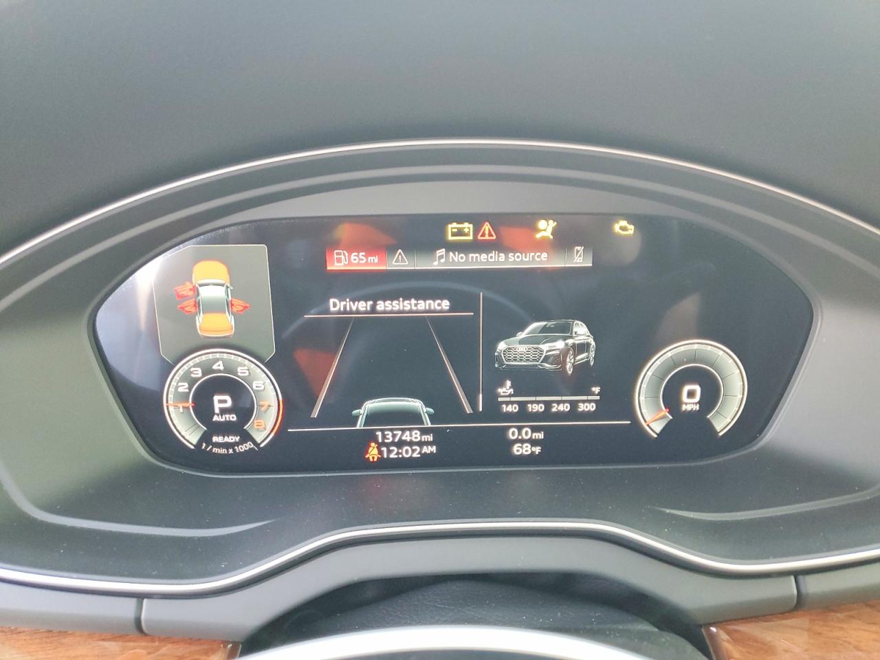 2021 Audi Q5 Premium Plus Белый vin: WA1BAAFY6M2060491