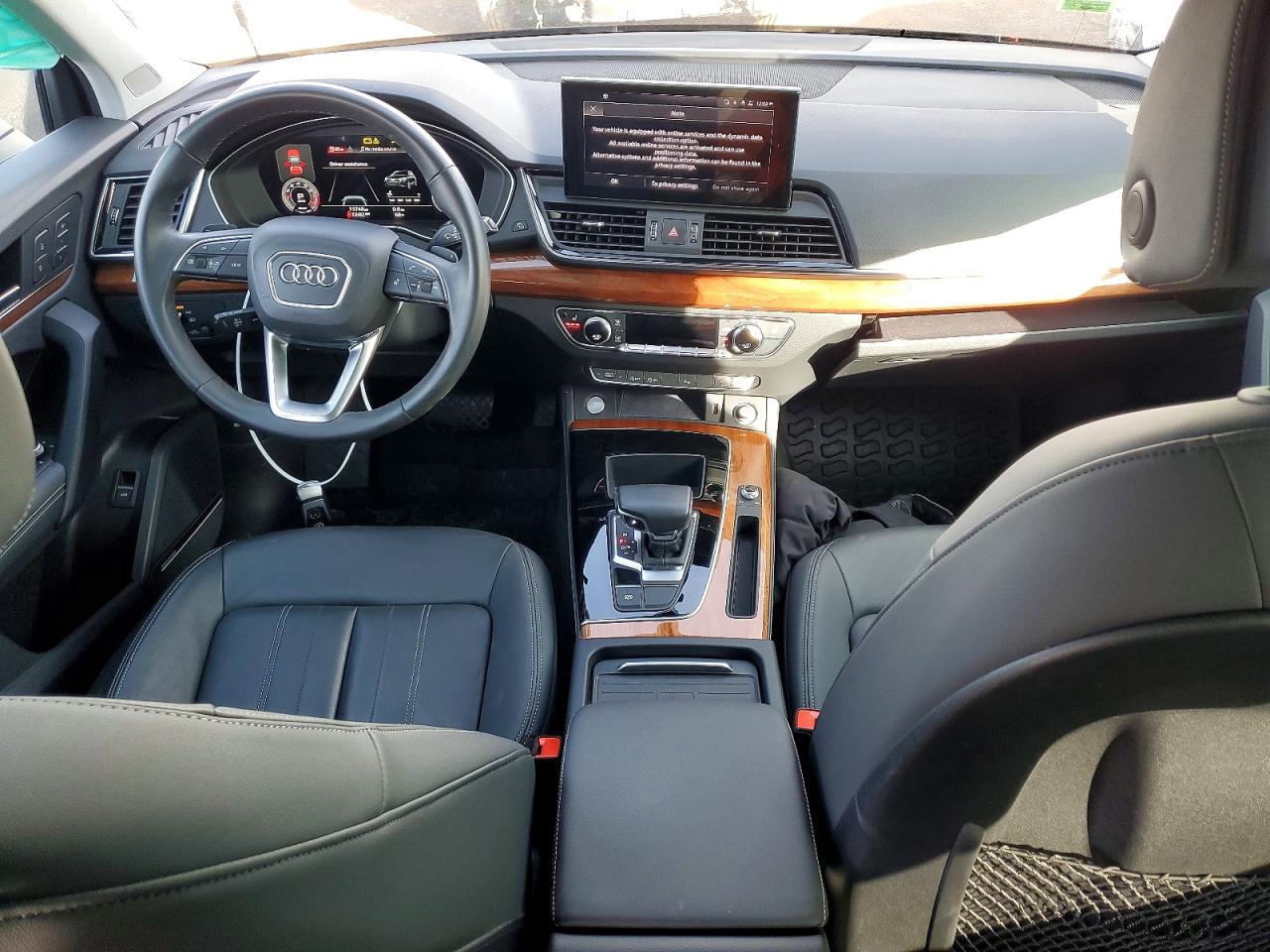 2021 Audi Q5 Premium Plus Белый vin: WA1BAAFY6M2060491