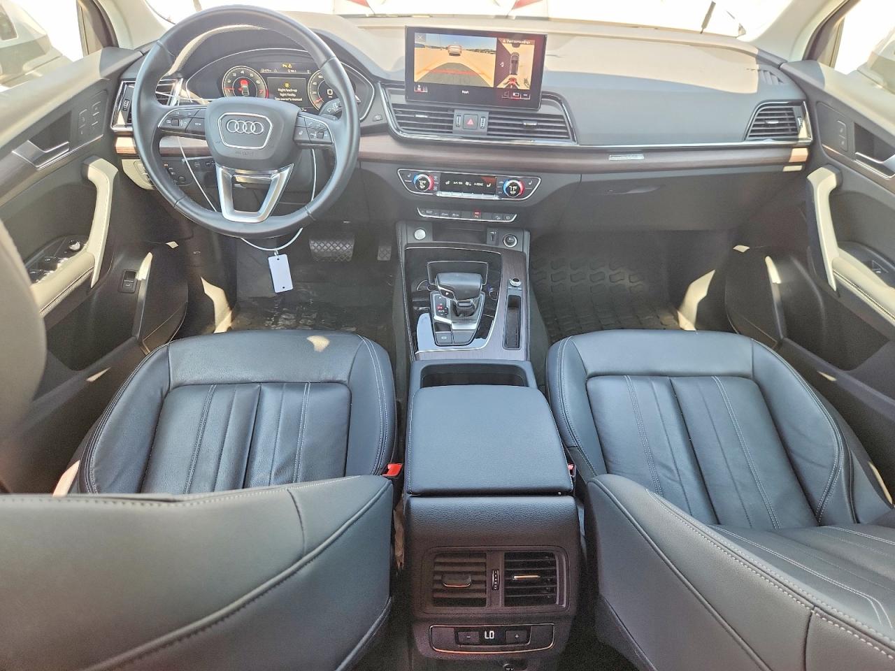 2021 Audi Q5 Premium Plus Серебряный vin: WA1BAAFY8M2010028